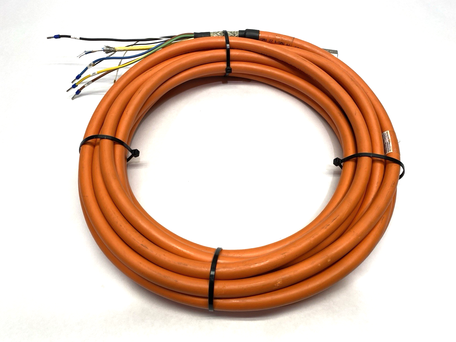 Allen Bradley 2090-CSBM1DF-14AA10 Ser. B Kinetix Servo Motor Cable 10m - Maverick Industrial Sales