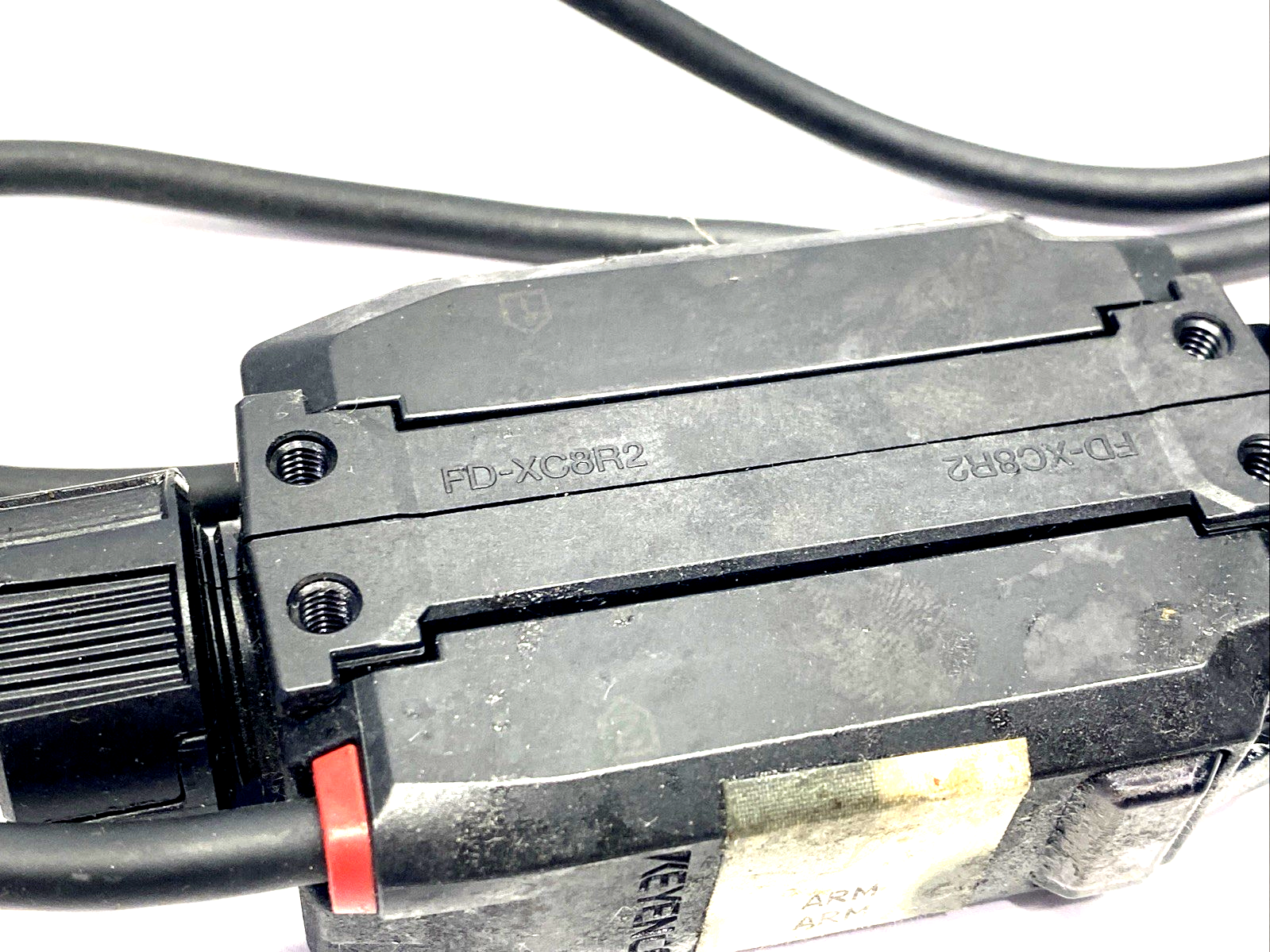 Keyence FD-XS8 Micro Flow Sensor 8 L/min w/ FD-XC8R2 Clamp Set 5.9mm - 6.9mm - Maverick Industrial Sales