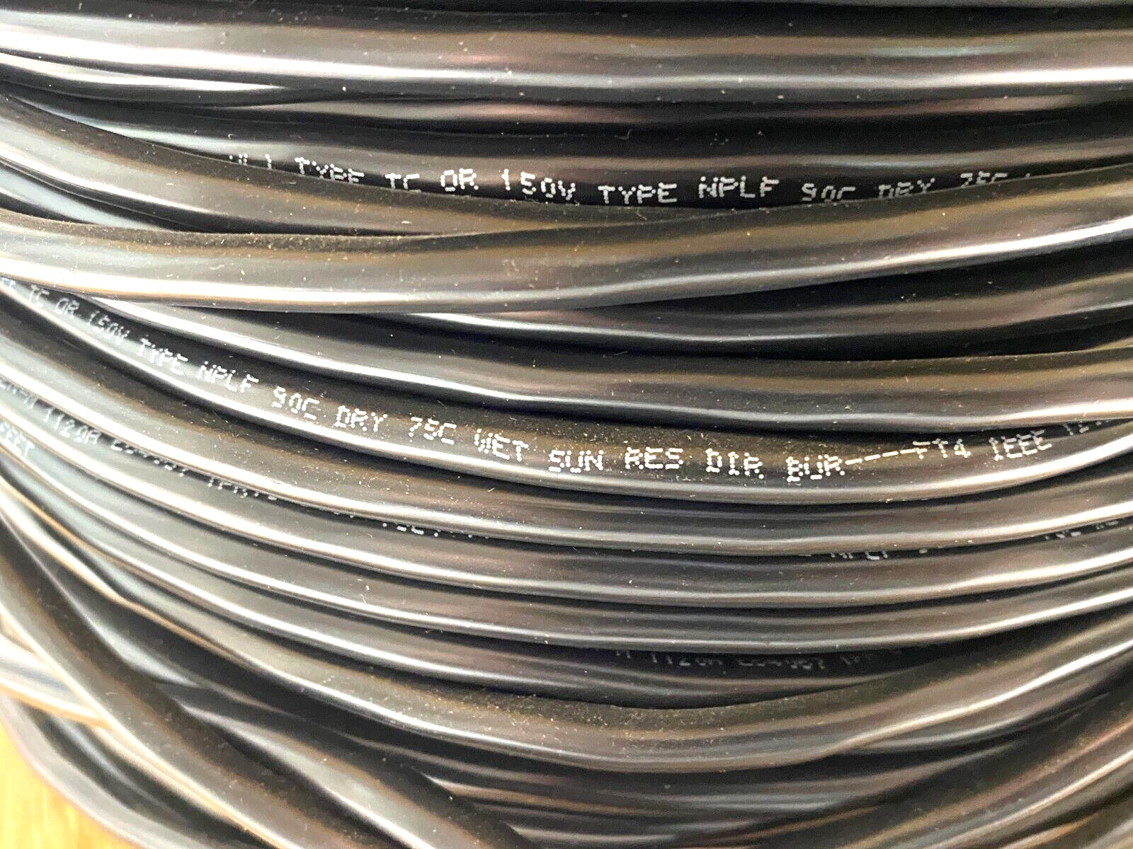 Belden 2AS-1801POS-B-B/R Industrial Control Cable 1120A 01010000 ROLL OF 482FT - Maverick Industrial Sales