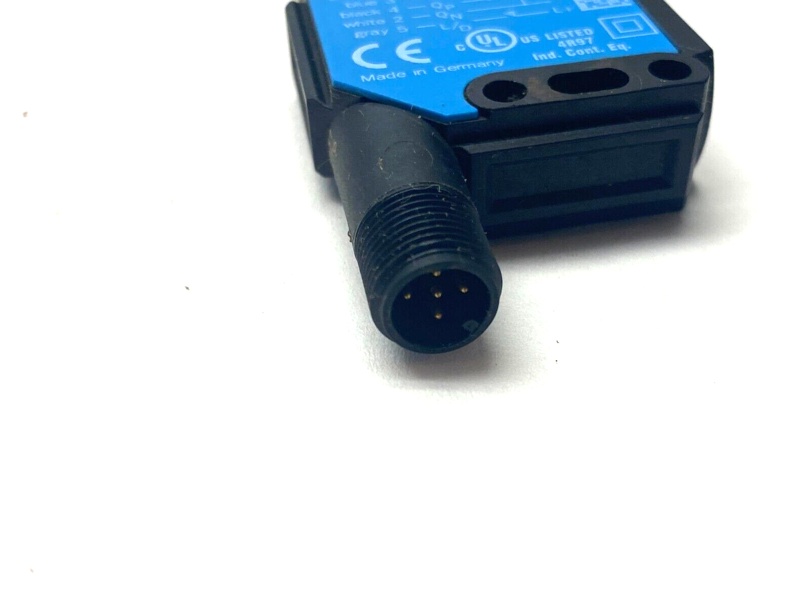 Sick WL11G-2B2531 Retro-Reflective Photoelectric Sensor 1041390 - Maverick Industrial Sales