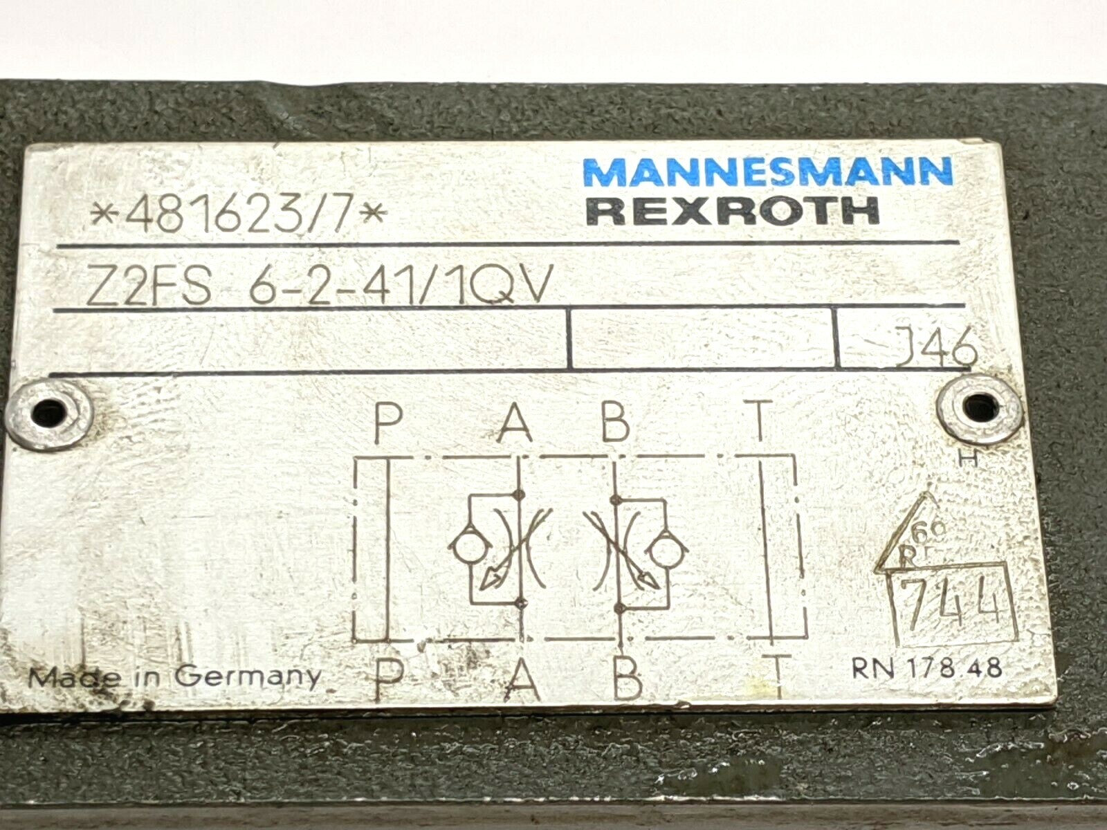 Bosch Rexroth Z2FS 6-2-41/1QV Double Throttle Check Valve R900481623 - Maverick Industrial Sales