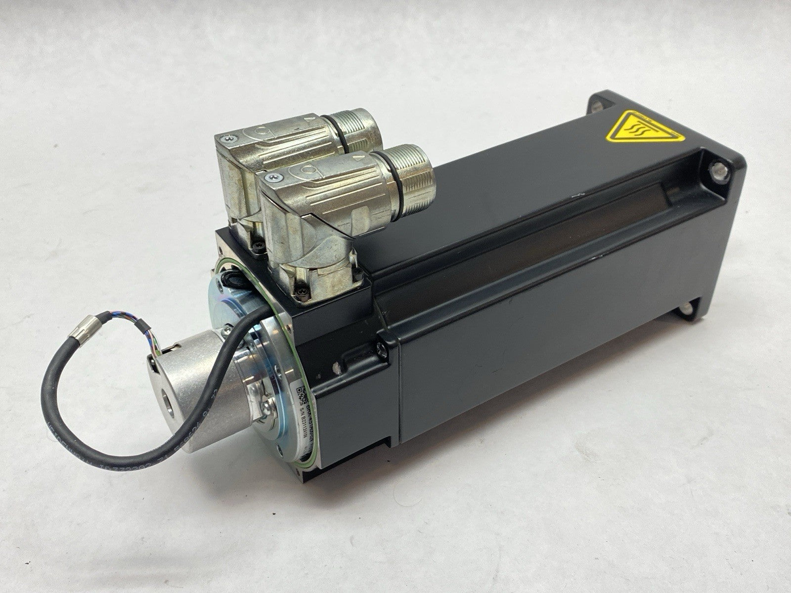 Kollmorgen AKM44J-ANC2AB00 Servo Motor 6000RPM 7.7A 640VDC 1.25kW - Maverick Industrial Sales