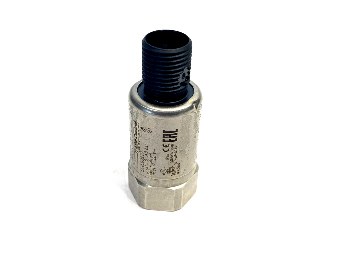 Huba Control 520.99227 Pressure Transmitter 0-40bar 7/16-20 UNF - Maverick Industrial Sales