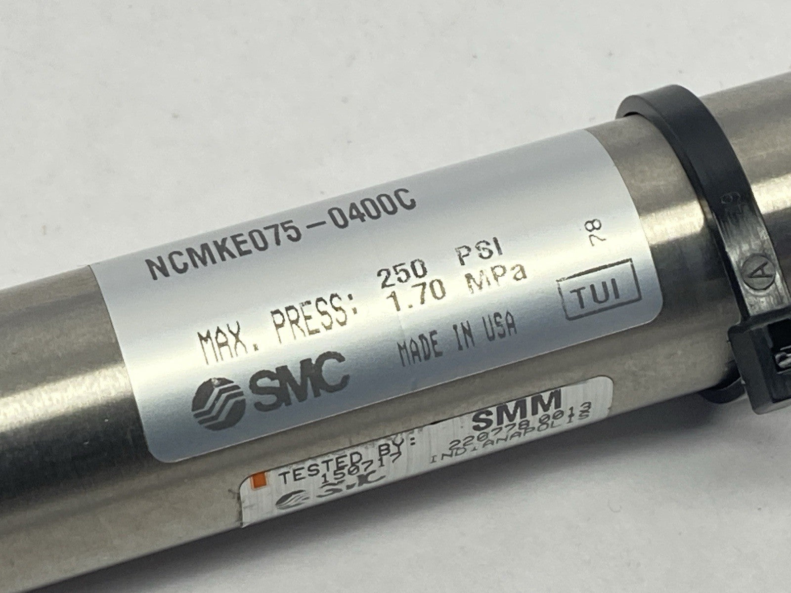 SMC NCMKE075-0400C Pneumatic Cylinder 3/4" Bore 4" Stroke - New – Open box - Maverick Industrial Sales