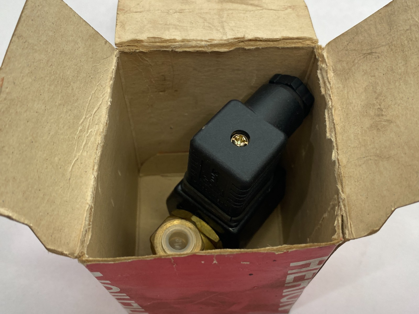 Herion 2428100 Solenoid Valve 3/2 24VDC 0700 - Maverick Industrial Sales