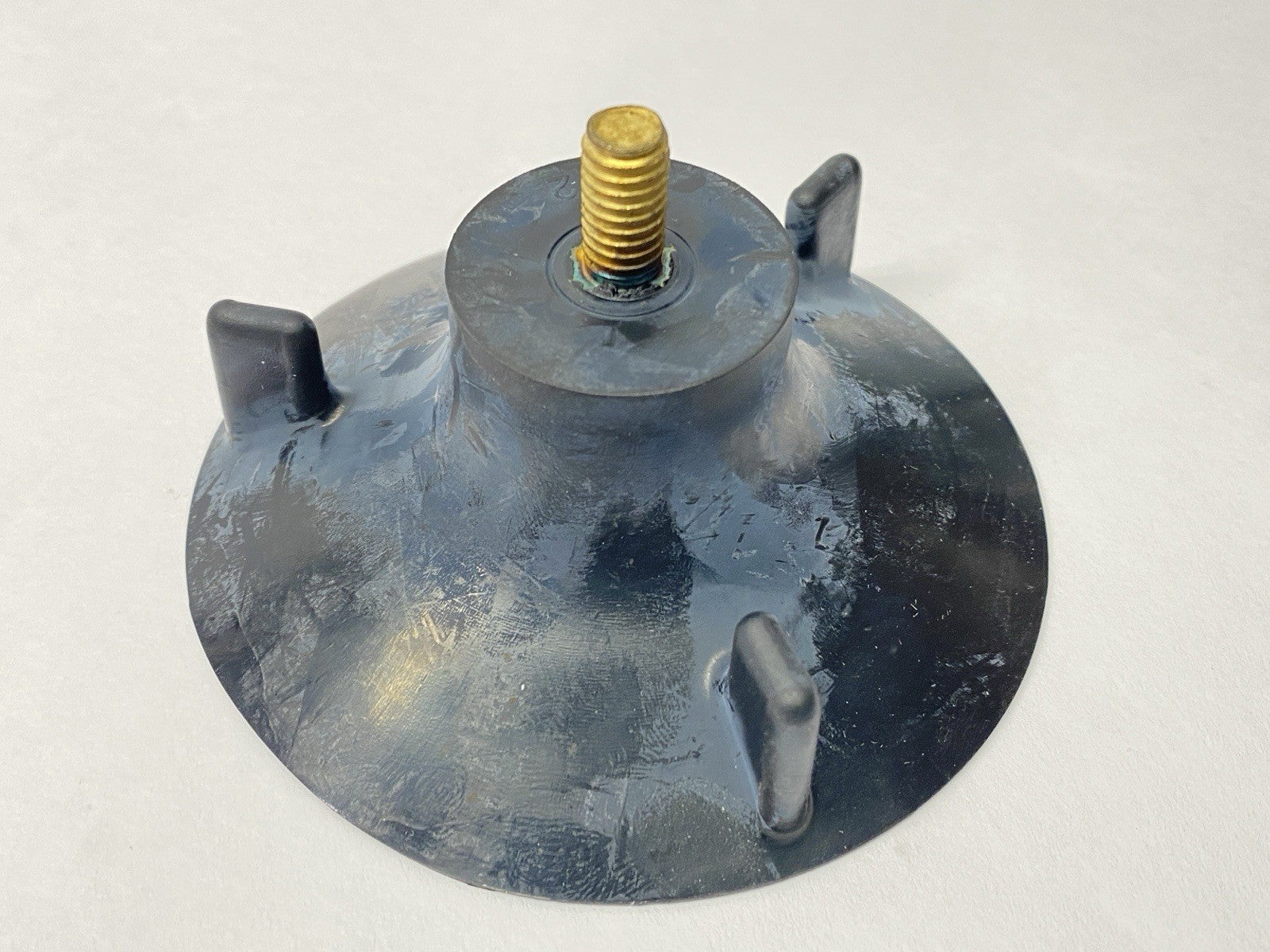 MC400 | Suction Cup 4" LOT OF 5 - New - Maverick Industrial Sales