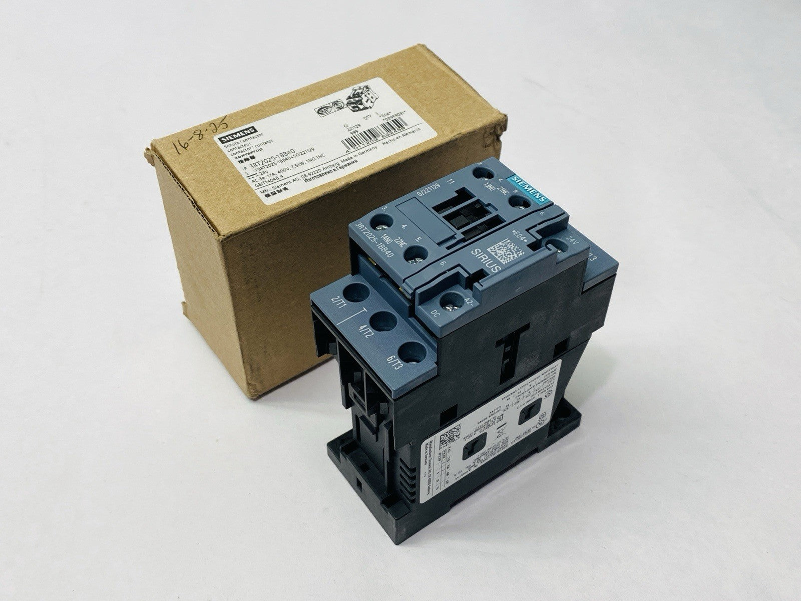 Siemens 3RT2025-1BB40 Contactor 3-Pole 17A 7.5kW 400V 24VDC - Maverick Industrial Sales