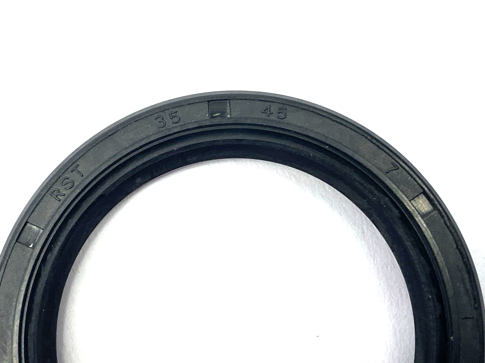 10008833 | Eriks Oil Seal NBR RST 35x45x7 - New – Open box - Maverick Industrial Sales