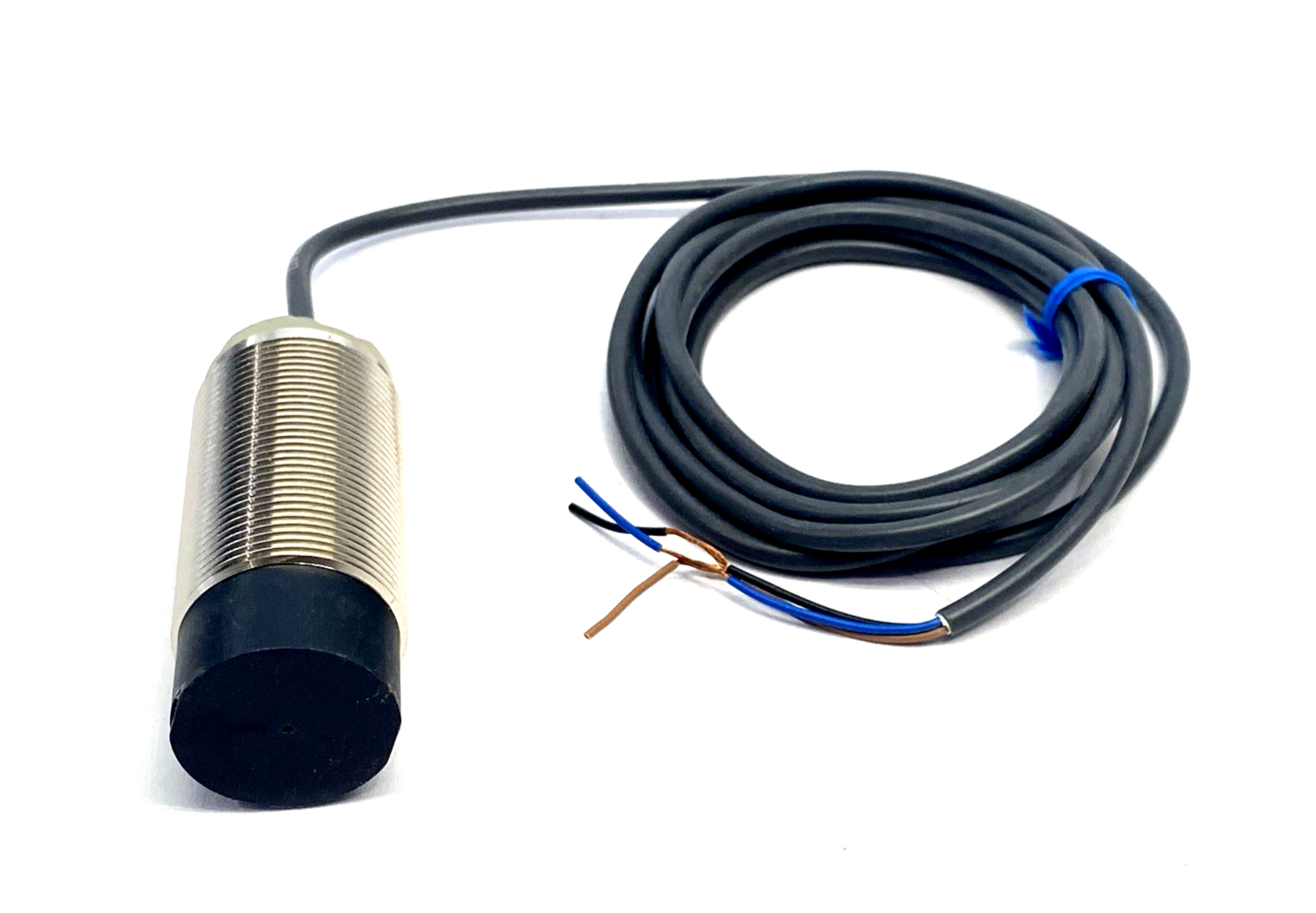 E2B-M30LN30-WZ-C1 | Omron Cylindrical Proximity Sensor 10-30VDC w/ Mounting Nut - New – Open box - Maverick Industrial Sales