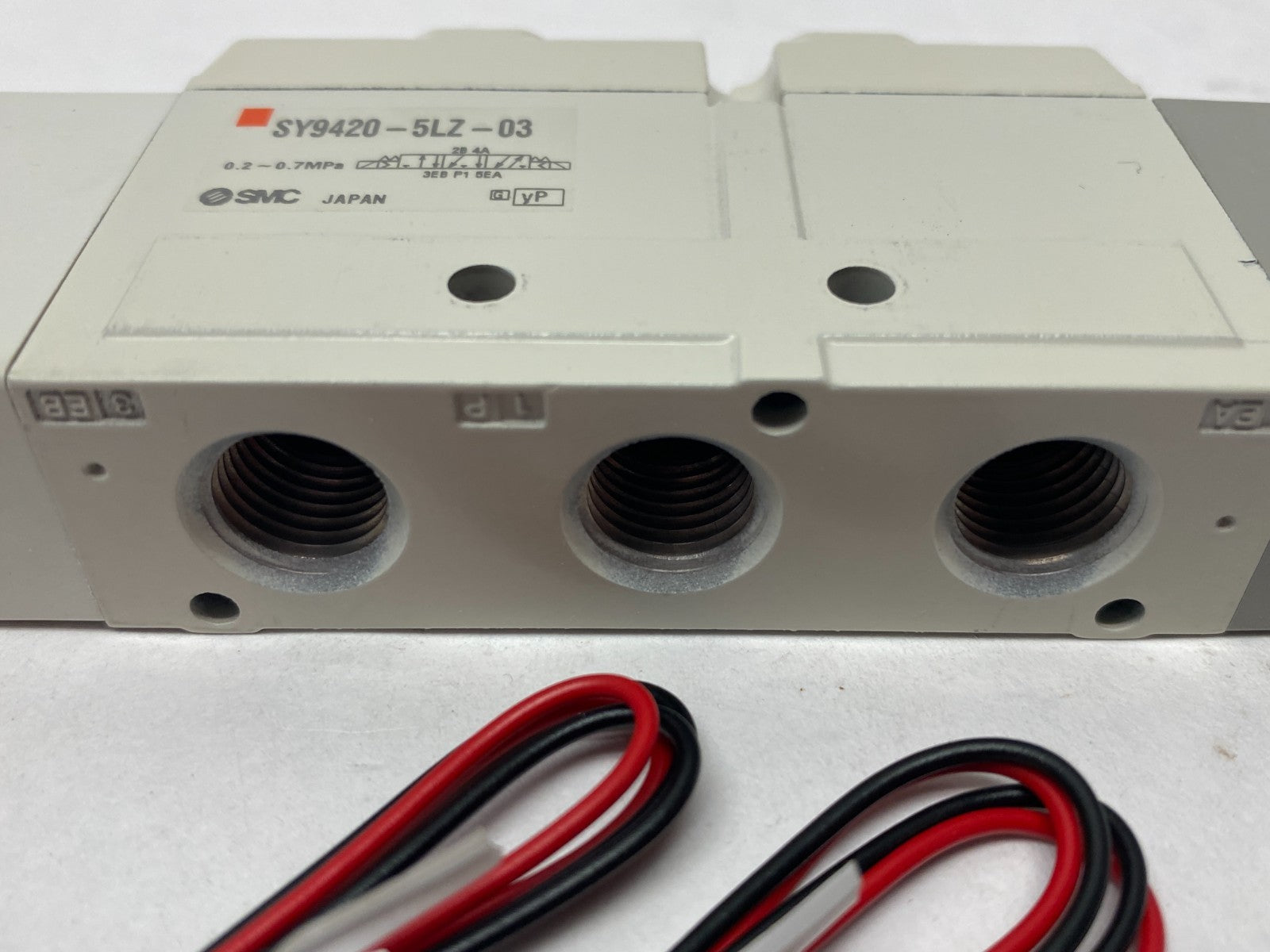 SMC SY9420-5LZ-03 Solenoid Valve 4/5-Port - Maverick Industrial Sales