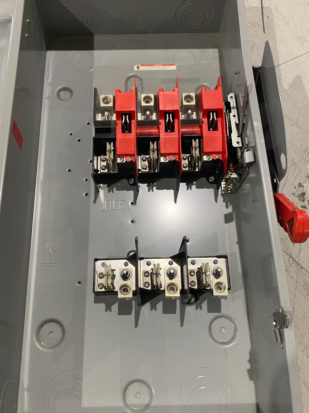 Siemens HF364 Heavy Duty Fusible Disconnect Switch 200A Max Type 1 - Maverick Industrial Sales