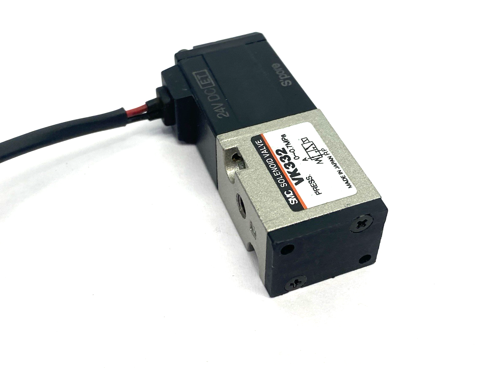 SMC VK332 Direct Operated Poppet 3-Port Solenoid Valve 24VDC 0~0.7MPa - Maverick Industrial Sales