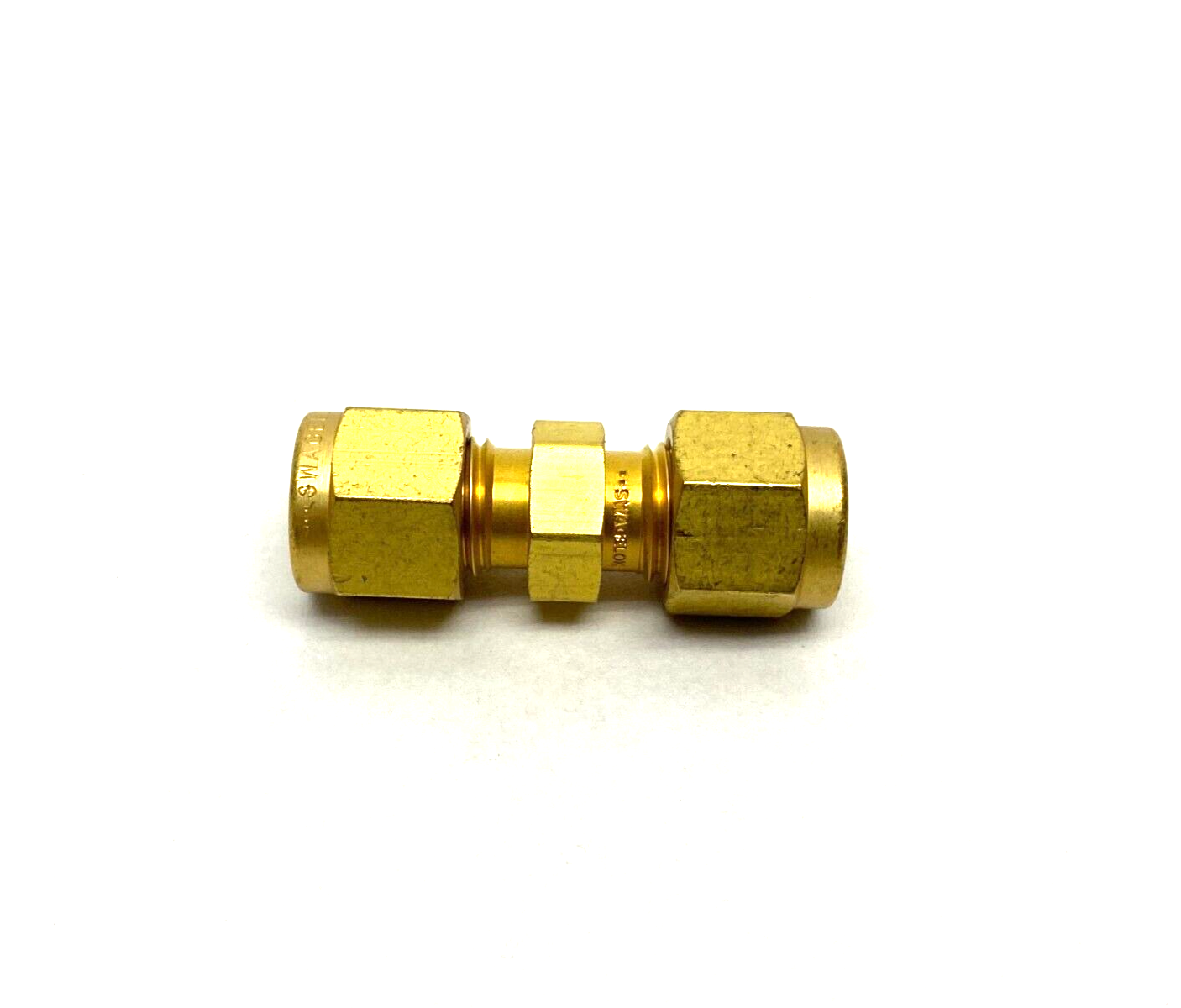 Swagelok B-400-6 Brass Union Compression Fitting 1/4" to 1/4" Tube - Maverick Industrial Sales