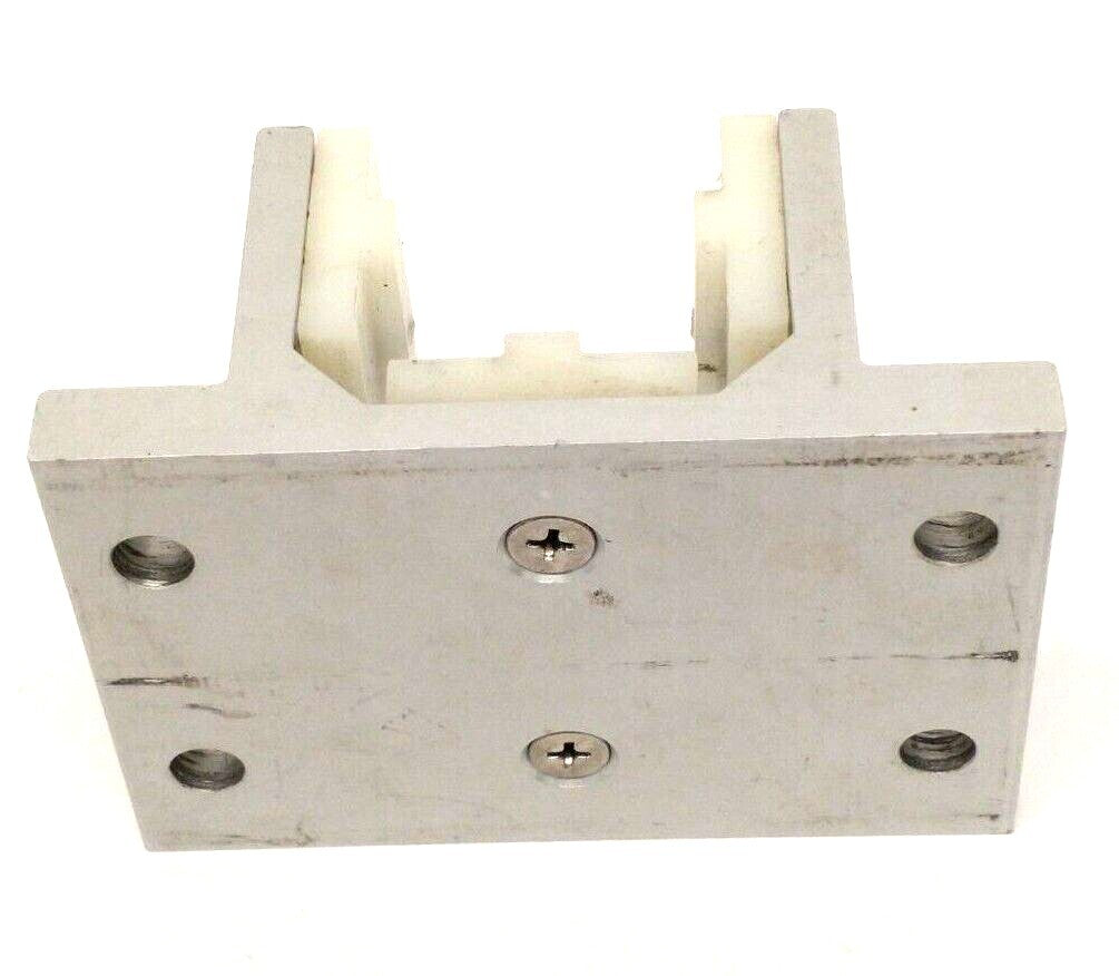 6825 | 80/20 3-Slot Mount Double Flange Aluminum Linear Bearing DAMAGED PLASTIC - Used - Maverick Industrial Sales
