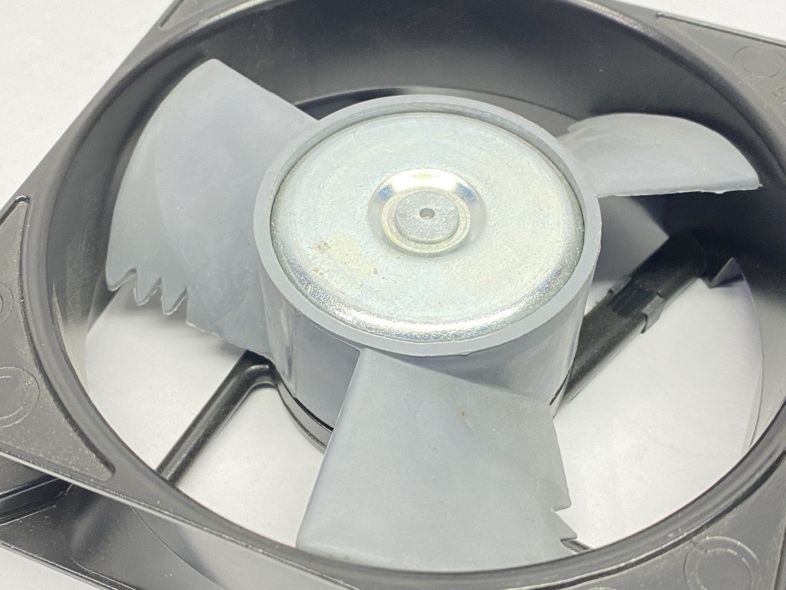 030725 | Comair Rotron Whisper XL DC Fan 0.6A 24V 1.4W WD24M3 - Used - Maverick Industrial Sales