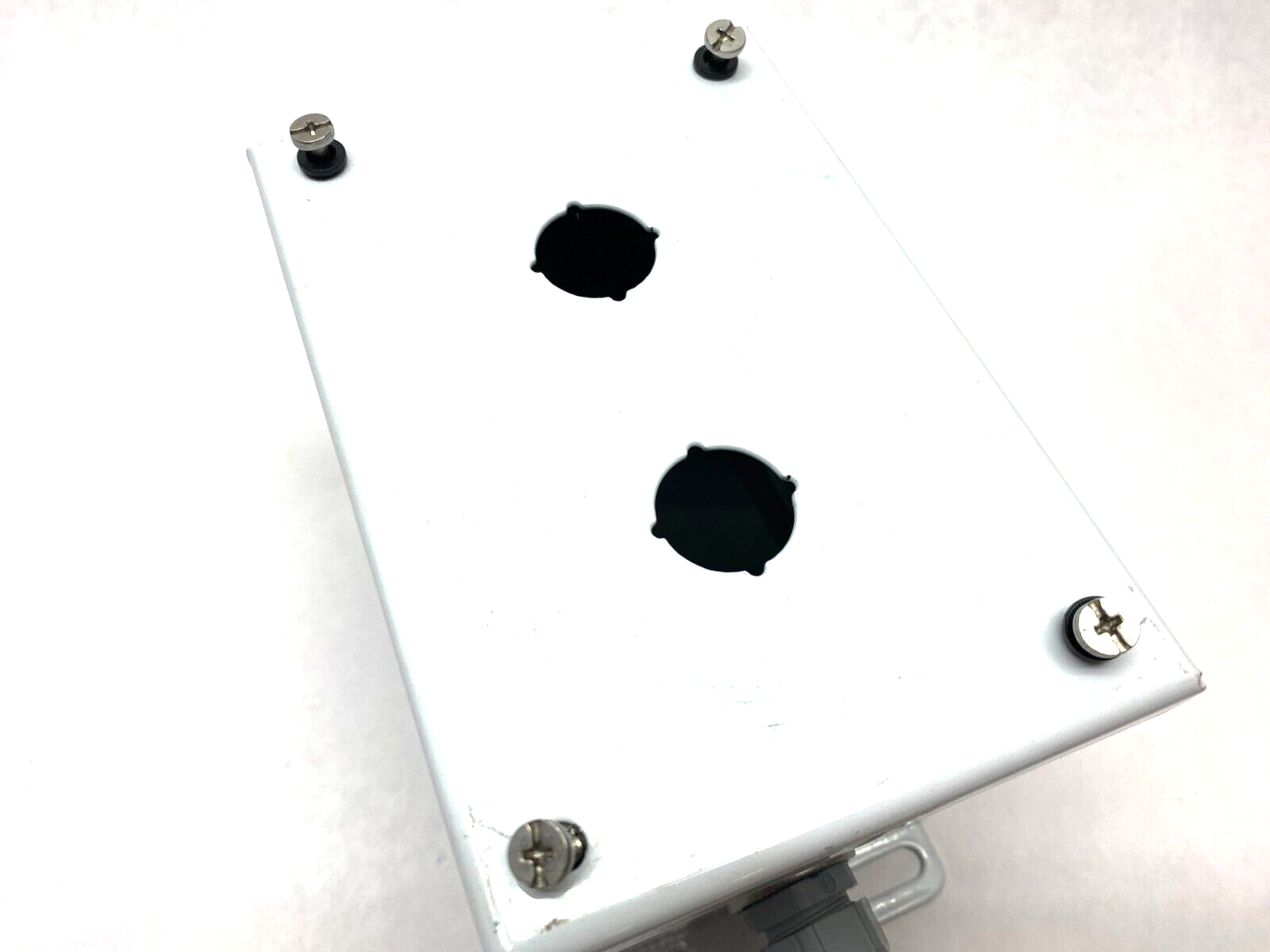 Saginaw Control & Engineering SCE-2PBXI Pushbutton Enclosure 2-Hole 4 x 6" WHITE - Maverick Industrial Sales