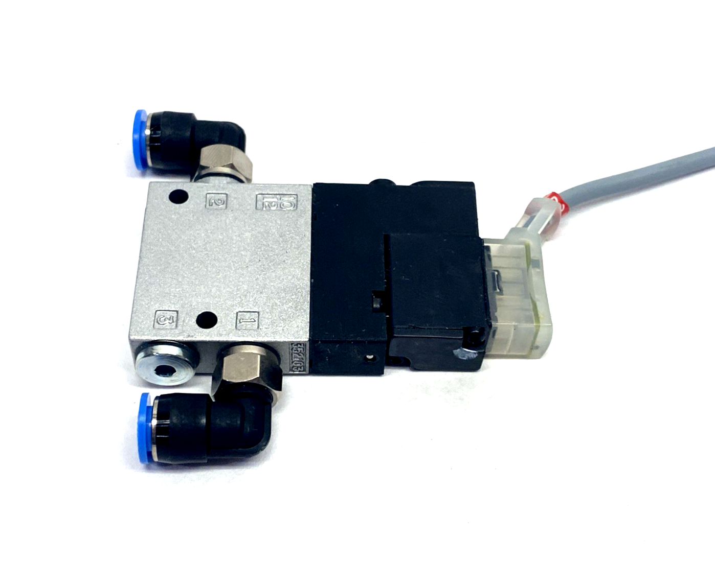 CPE10-M1BH-3GL-M7 | Festo Solenoid Valve 3/2-Way, Monostable 196915 - Used - Maverick Industrial Sales