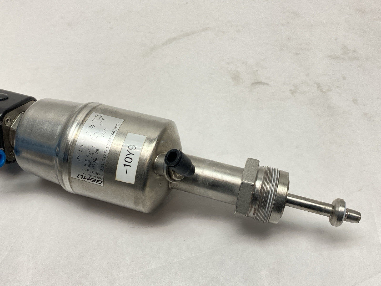 GEMU 550 15D 137 512G1RD403 Pneumatic Angle Seat Globe Valve 88350177 - Maverick Industrial Sales