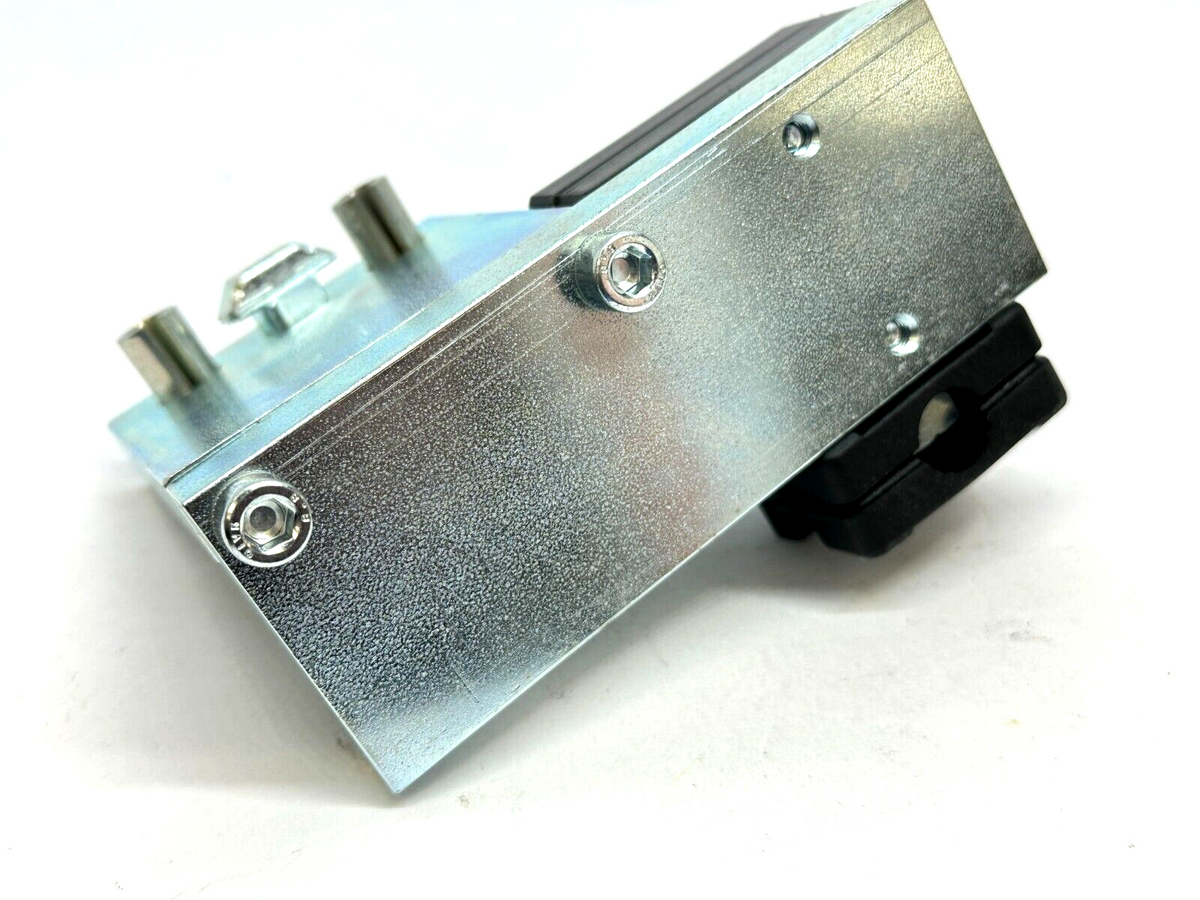 Bosch Rexroth 8981020987 Base Plate w/ 898102-1000 Pad Guide - Maverick Industrial Sales