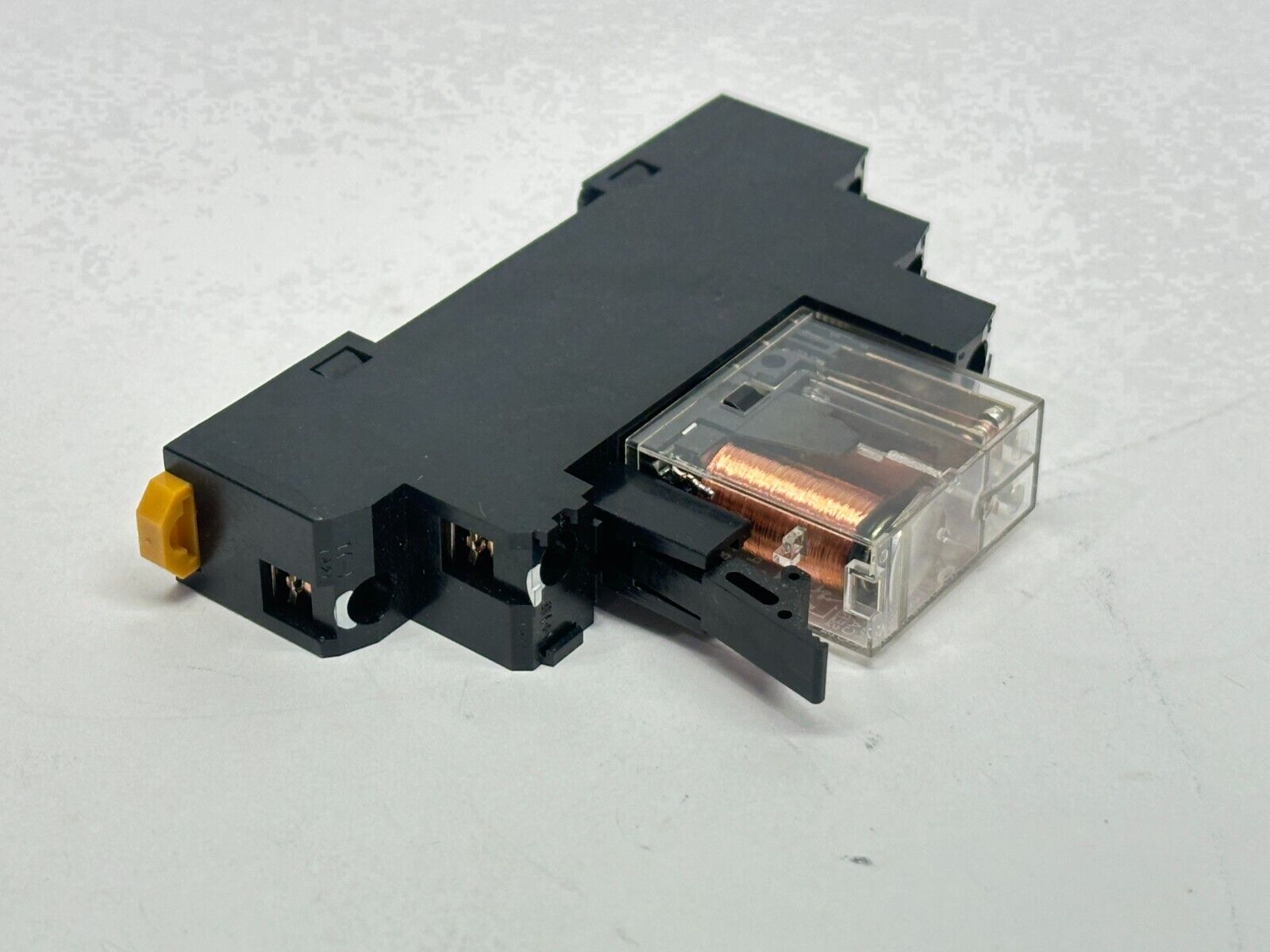 Allen Bradley 700-HK32Z24 Ser A Relay 5A 24VDC w/ 700-HN122 Ser A Relay Base - Maverick Industrial Sales