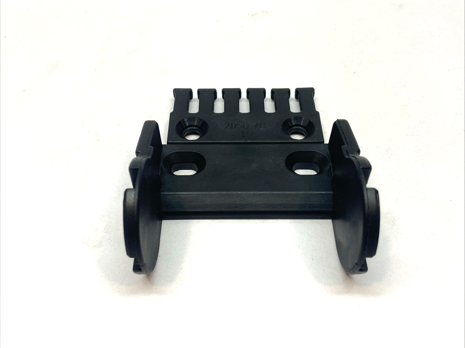Igus 2050.2PZ E-Chain Mounting Bracket Female w/ 2050.BZ Tiewrap Plate LOT OF 2 - Maverick Industrial Sales