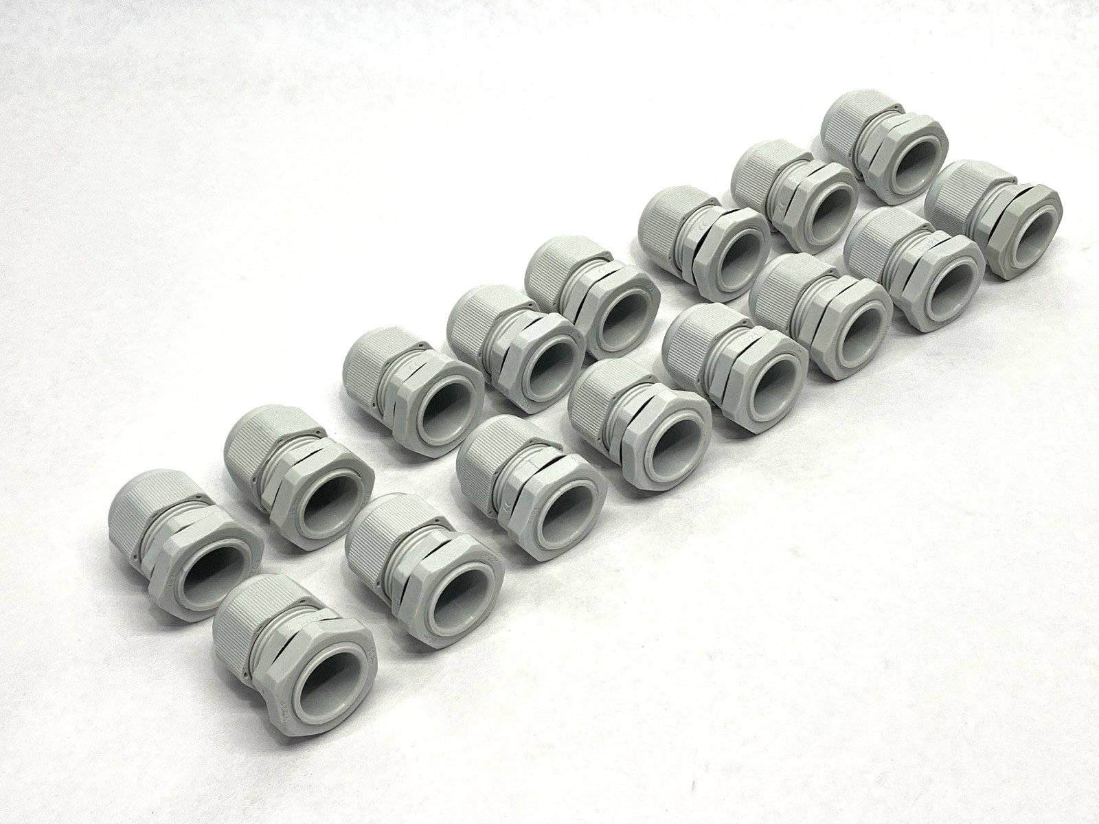 CG-PG21-1-GRY Cord Grip .354"-.630" LOT OF 16 - Maverick Industrial Sales