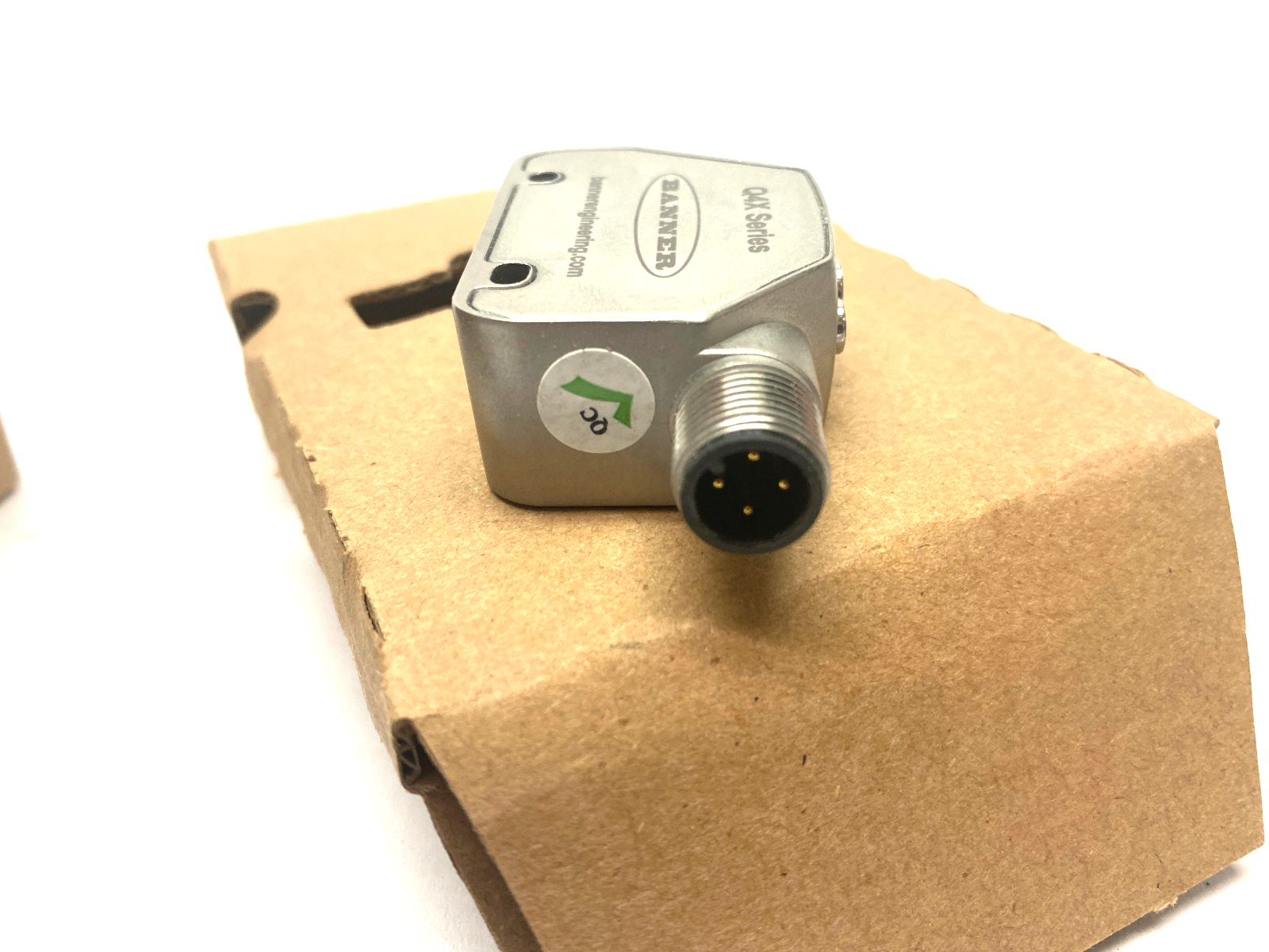 Banner Q4XFKLAF310-Q8 IO-Link Rugged Laser Distance Sensor Adjustable Fld 97341 - Maverick Industrial Sales