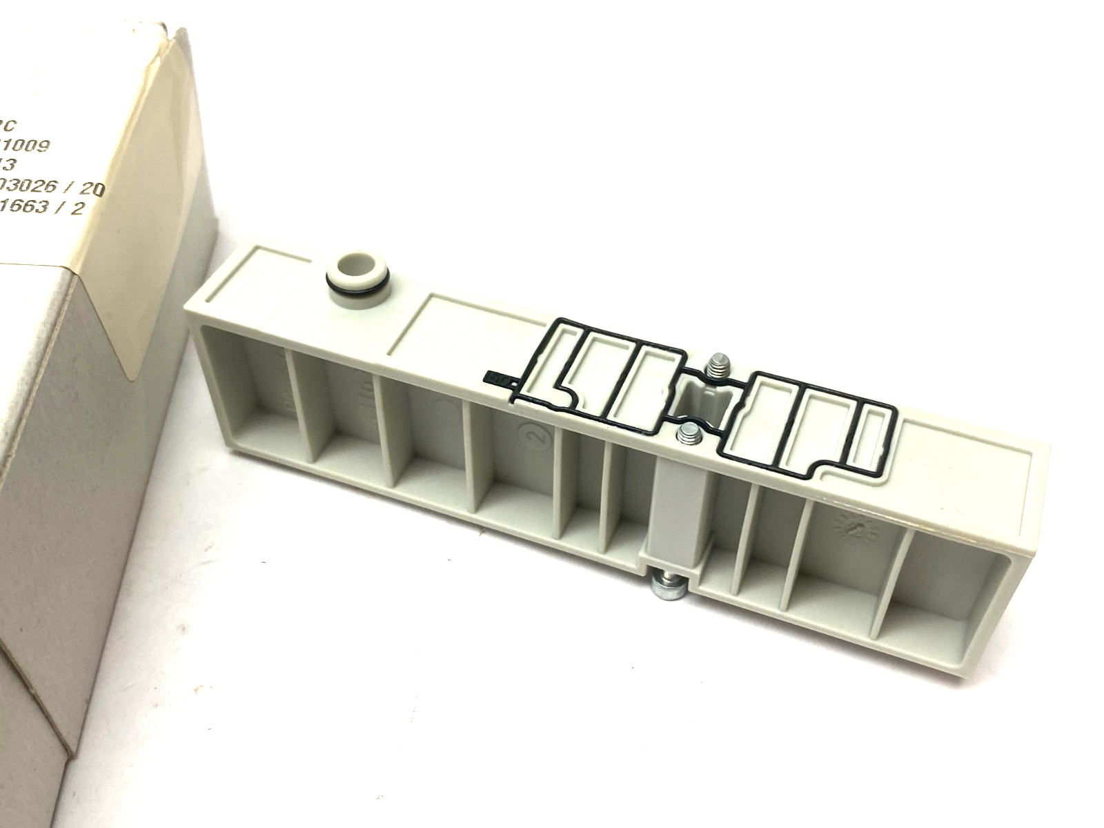 Festo VABB-S4-2-WT Manifold Blank Cover Plate 539213 - Maverick Industrial Sales