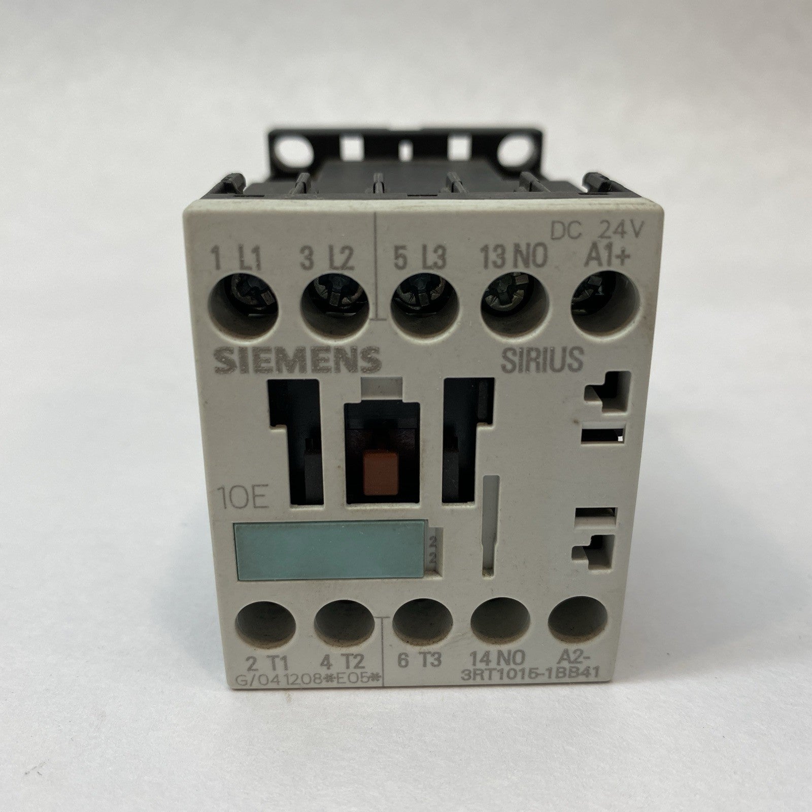 Siemens 3RT1015-1BB41 Contactor AC-3 7A - Maverick Industrial Sales