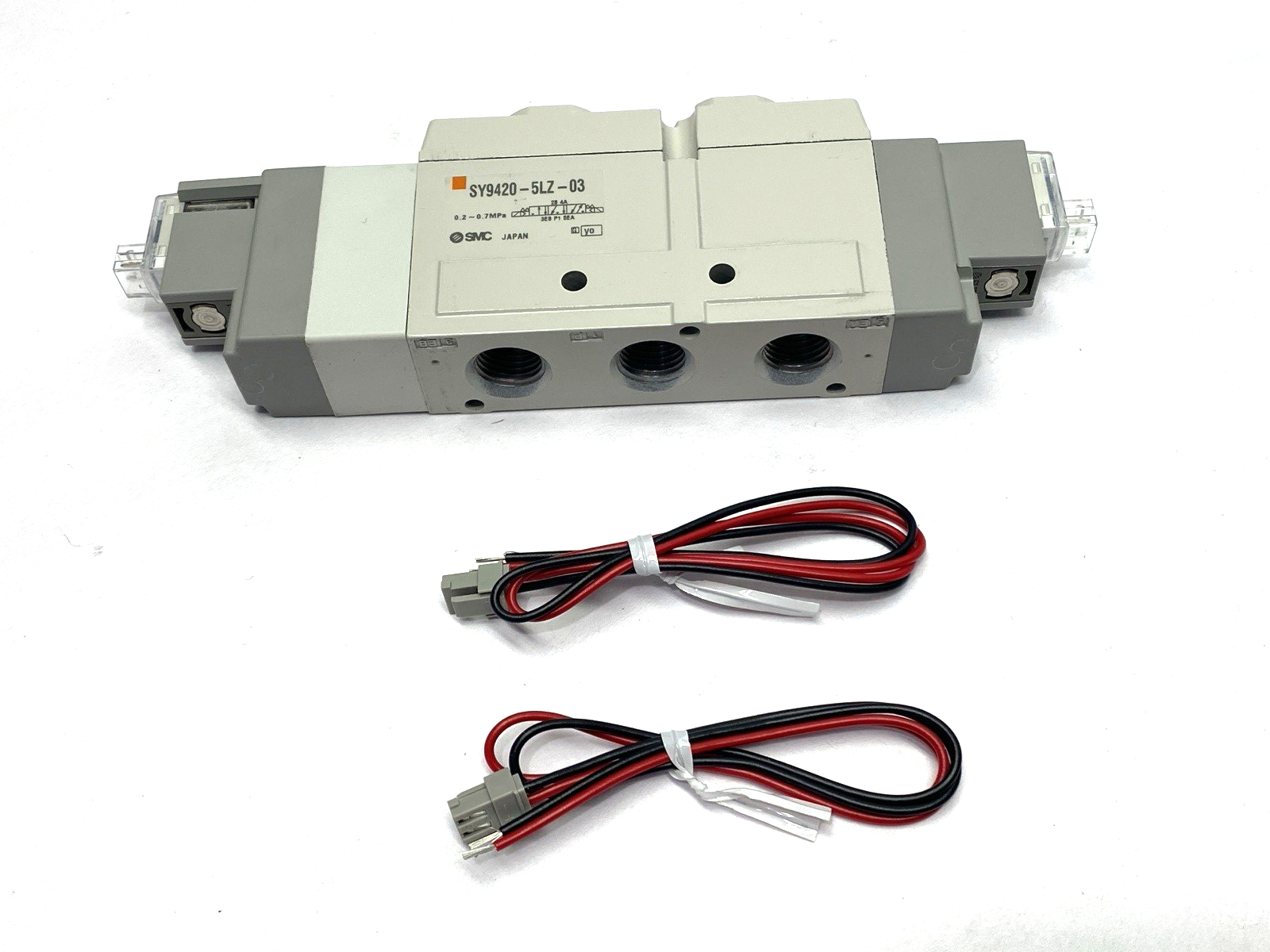 SY9420-5LZ-03 | SMC Pneumatic Solenoid Valve 4/5-Port 3/8" NPT 24VDC - New – Open box - Maverick Industrial Sales