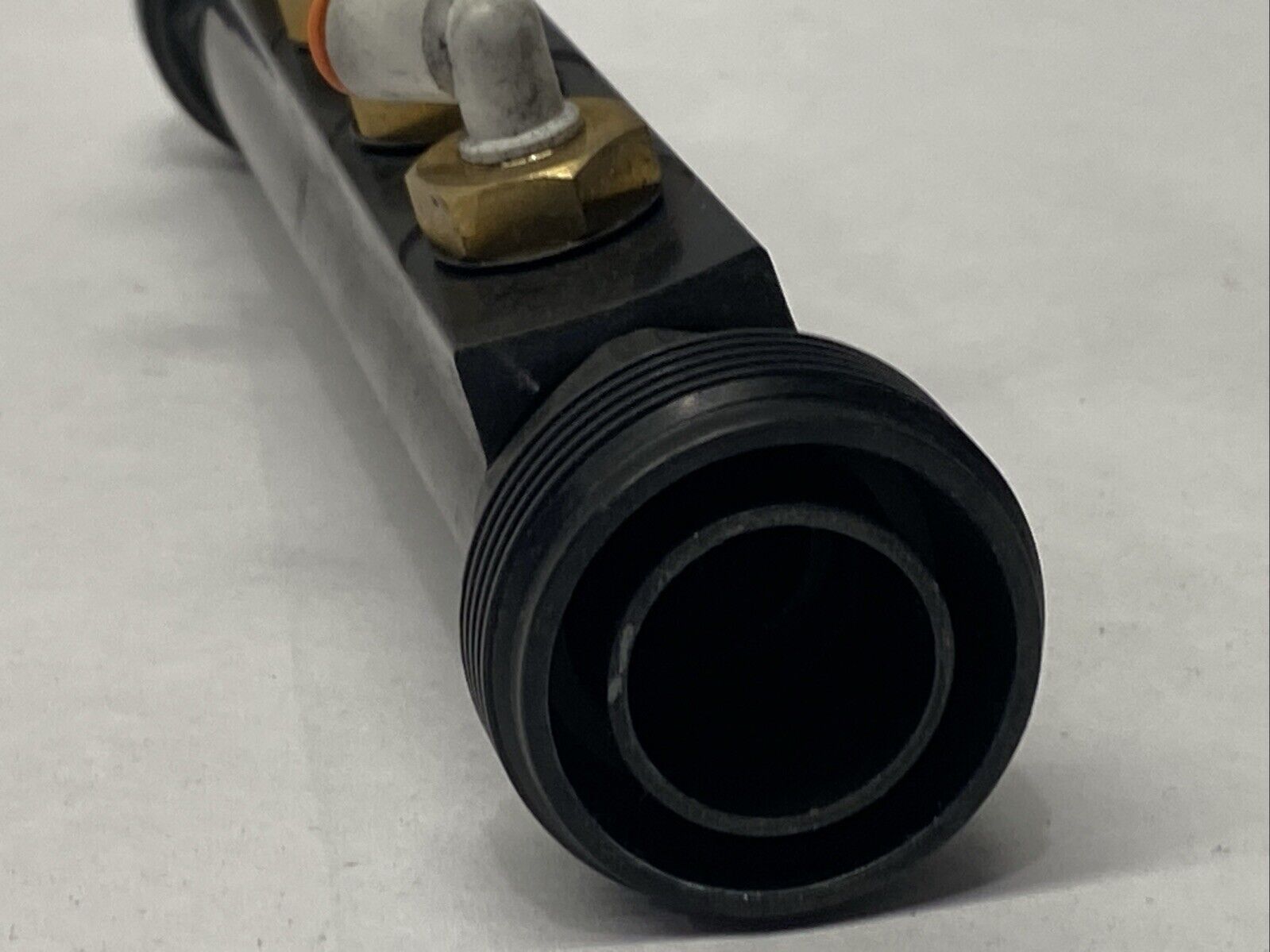 Parker 6651 25 12 04 Transair 4-Port Manifold NO NUTS - Used - Maverick Industrial Sales