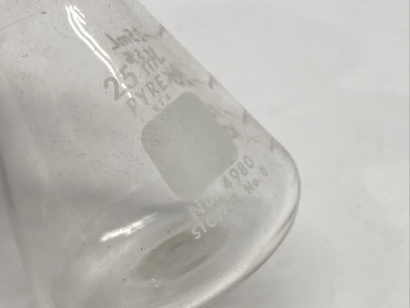 Fiole Erlenmeyer PYREX 4980 - 500mL Goulot Étroit Bouchon N°7 - Neuf USA