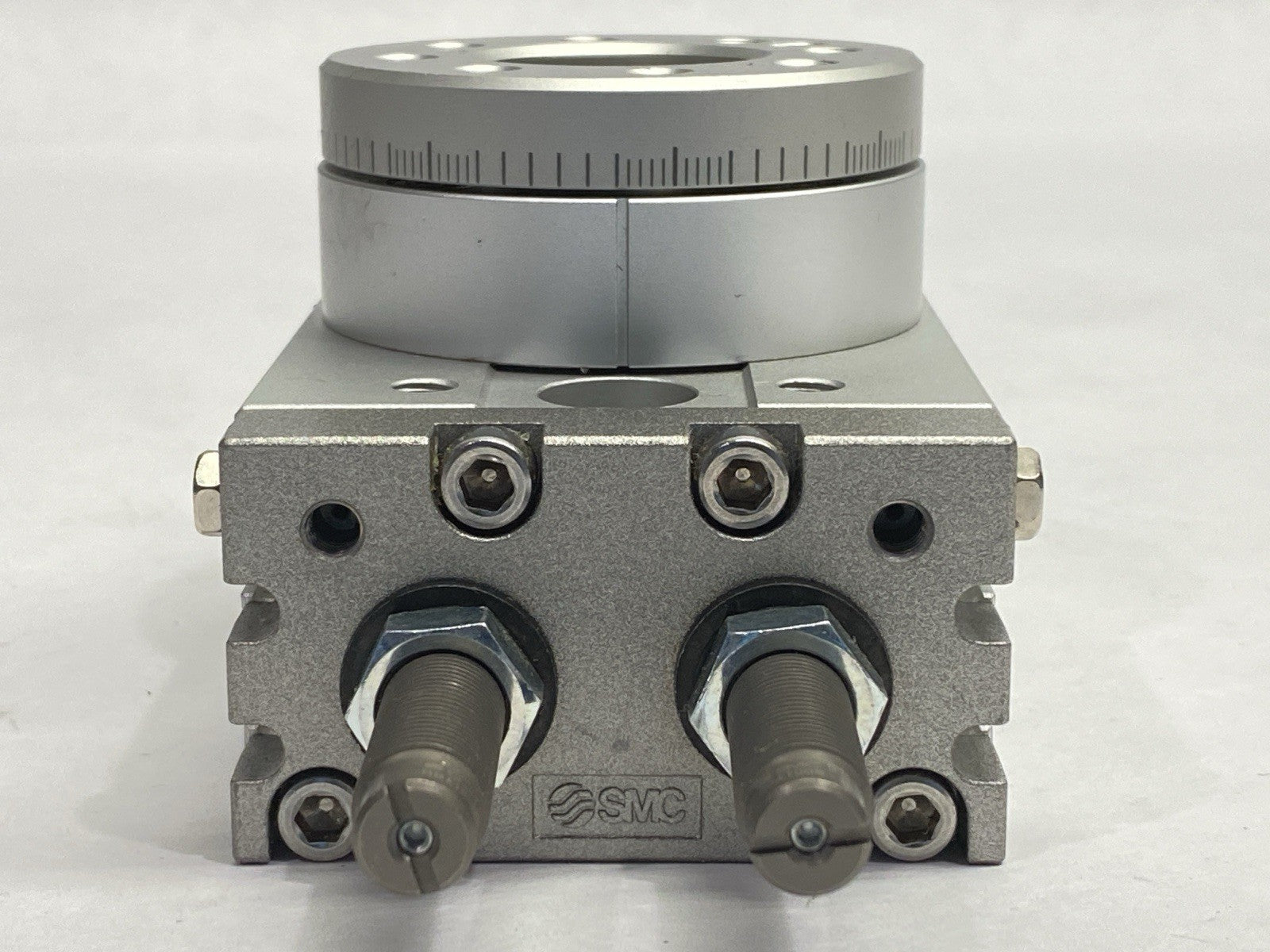 MSQA20R | SMC Pneumatic Rotary Actuator Table 0-190 Degrees - Used - Maverick Industrial Sales