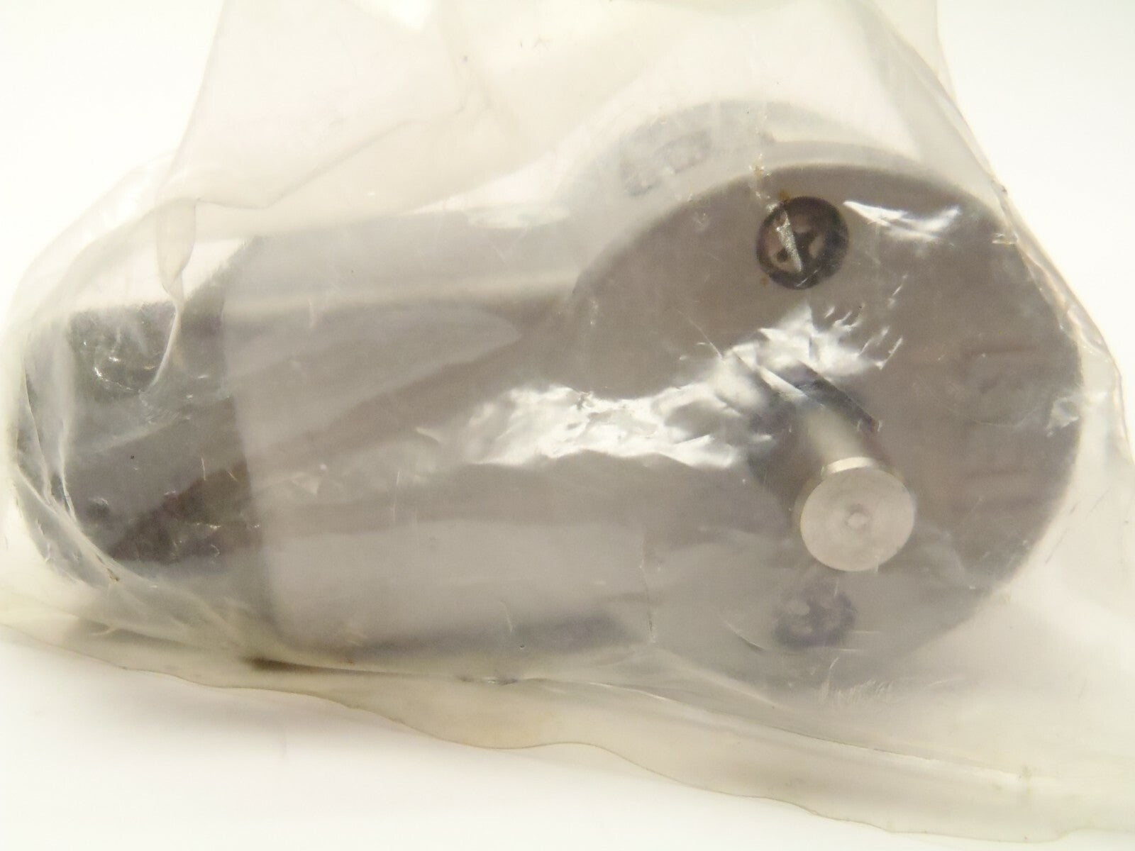 BEI 924-01039-1022 Rotary Encoder H20EB-37TS-SS-250-ABZC-26LS31-SM18-5V - Maverick Industrial Sales