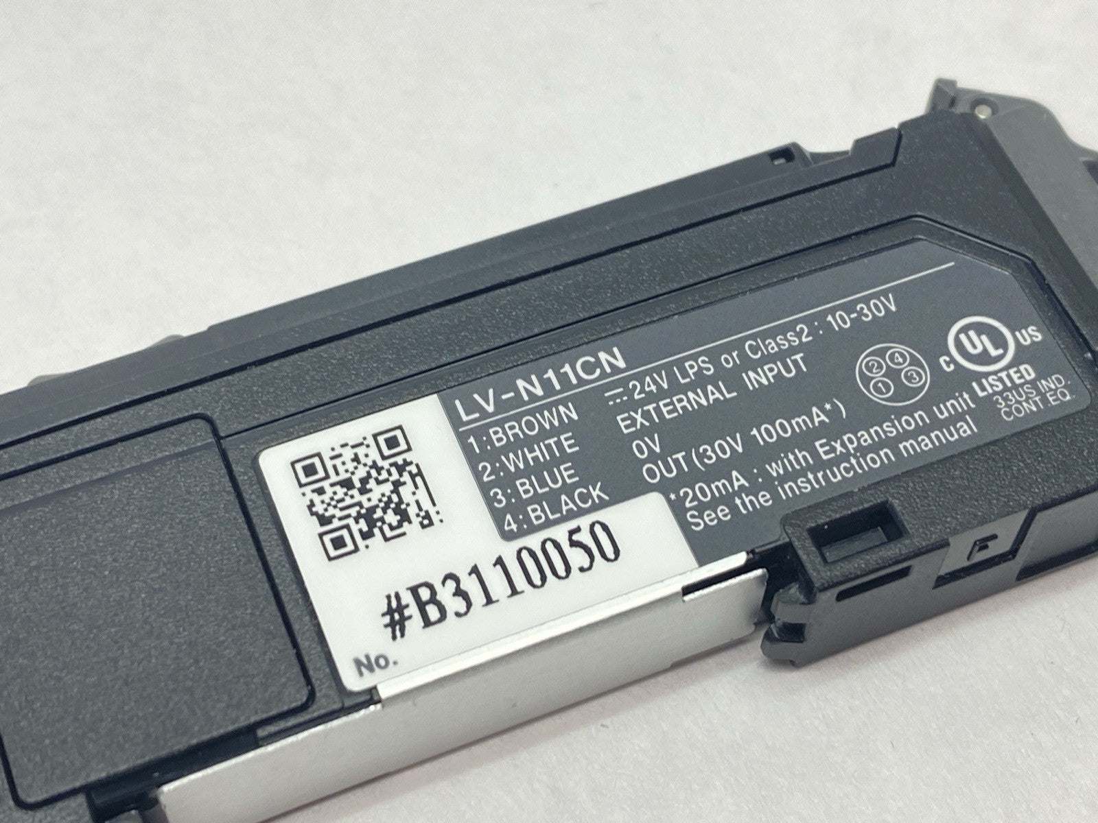 LV-N11CN | Keyence Multi-Purpose Digital Laser Sensor Amplifier M8 Connector - New – Open box - Maverick Industrial Sales