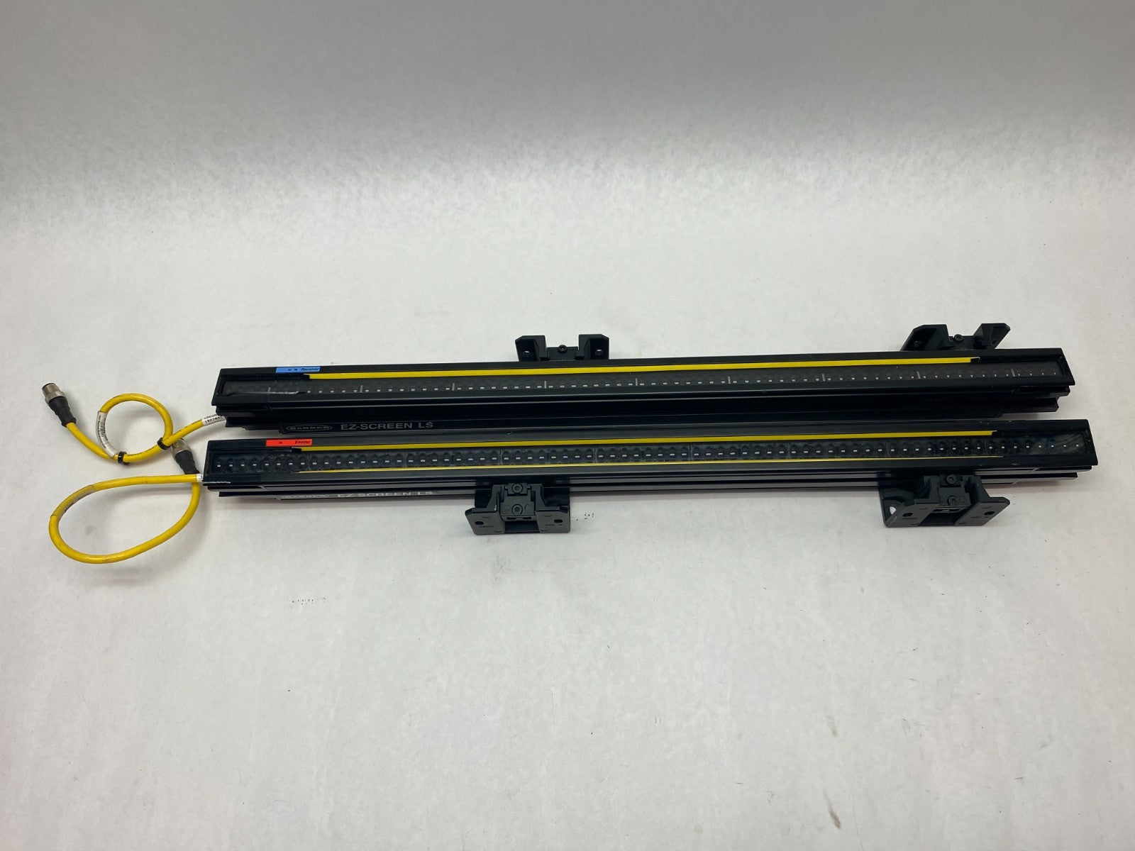 Banner SLLCP23-630-S EZ-SCREEN Cascade Light Curtain Set 12m Range 815254 - Maverick Industrial Sales