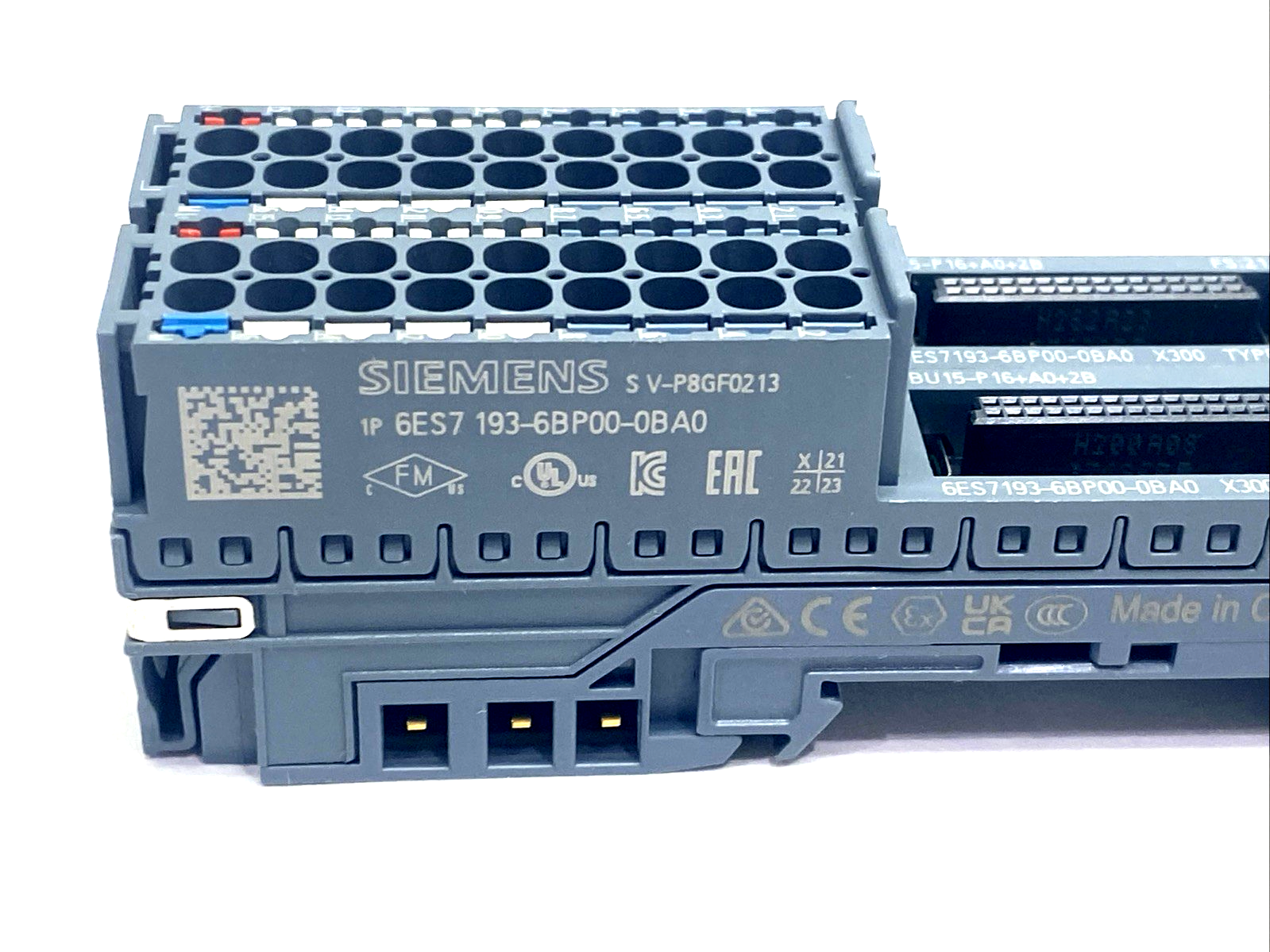 Siemens 6ES7193-6BP00-0BA0 BaseUnit BU15-P16+A0+2B, BU Type A0 LOT OF 2 - Maverick Industrial Sales