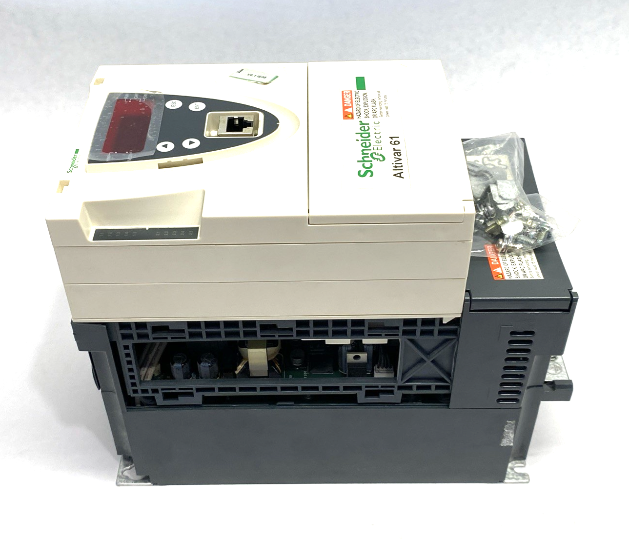 ATV61HU15N4 | Schneider Electric Telemecanique Altivar 61 VFD 1.5kW 2HP 3-Phases - Used - Maverick Industrial Sales