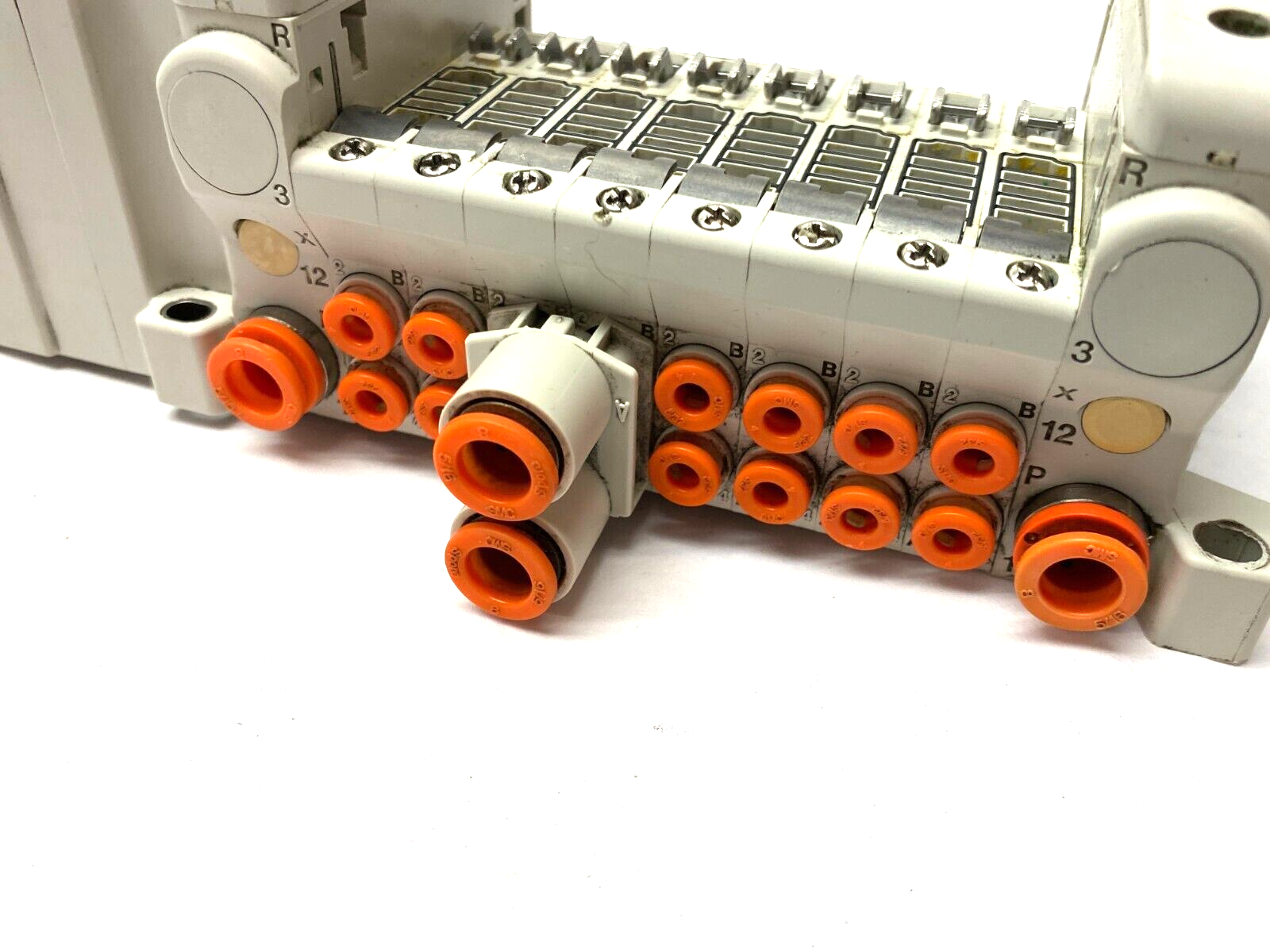 SMC VV5QC11-08N3FD0-S Pneumatic Plug-In Manifold D-Sub Connector - Maverick Industrial Sales