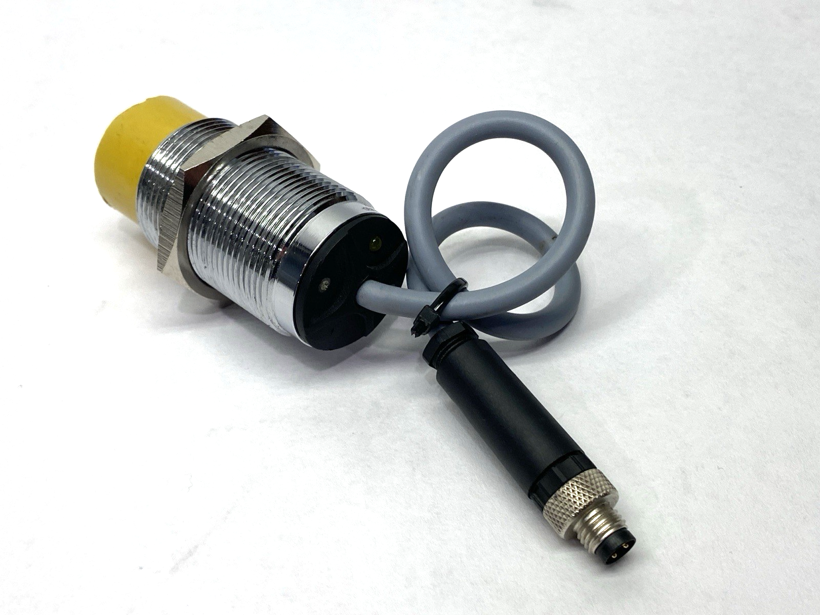 NI30U-M30-AP6X | Turck Inductive Proximity Sensor 10-30VDC 1646630 - For parts or not working - Maverick Industrial Sales