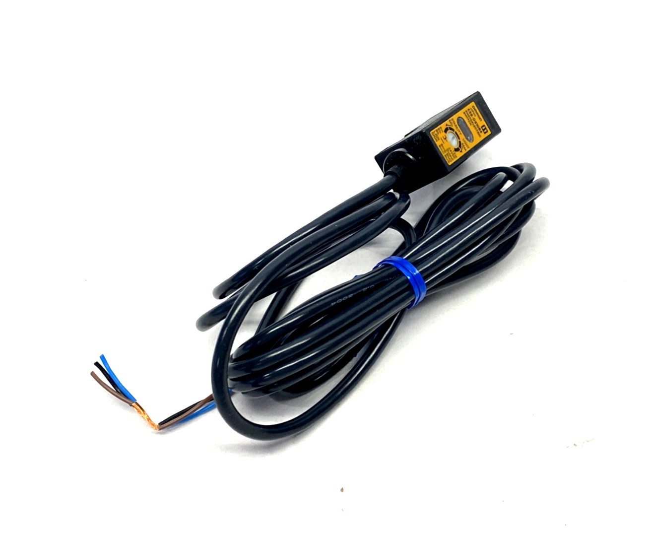 Omron E3S-DS10B4 Photoelectric Sensor - Maverick Industrial Sales