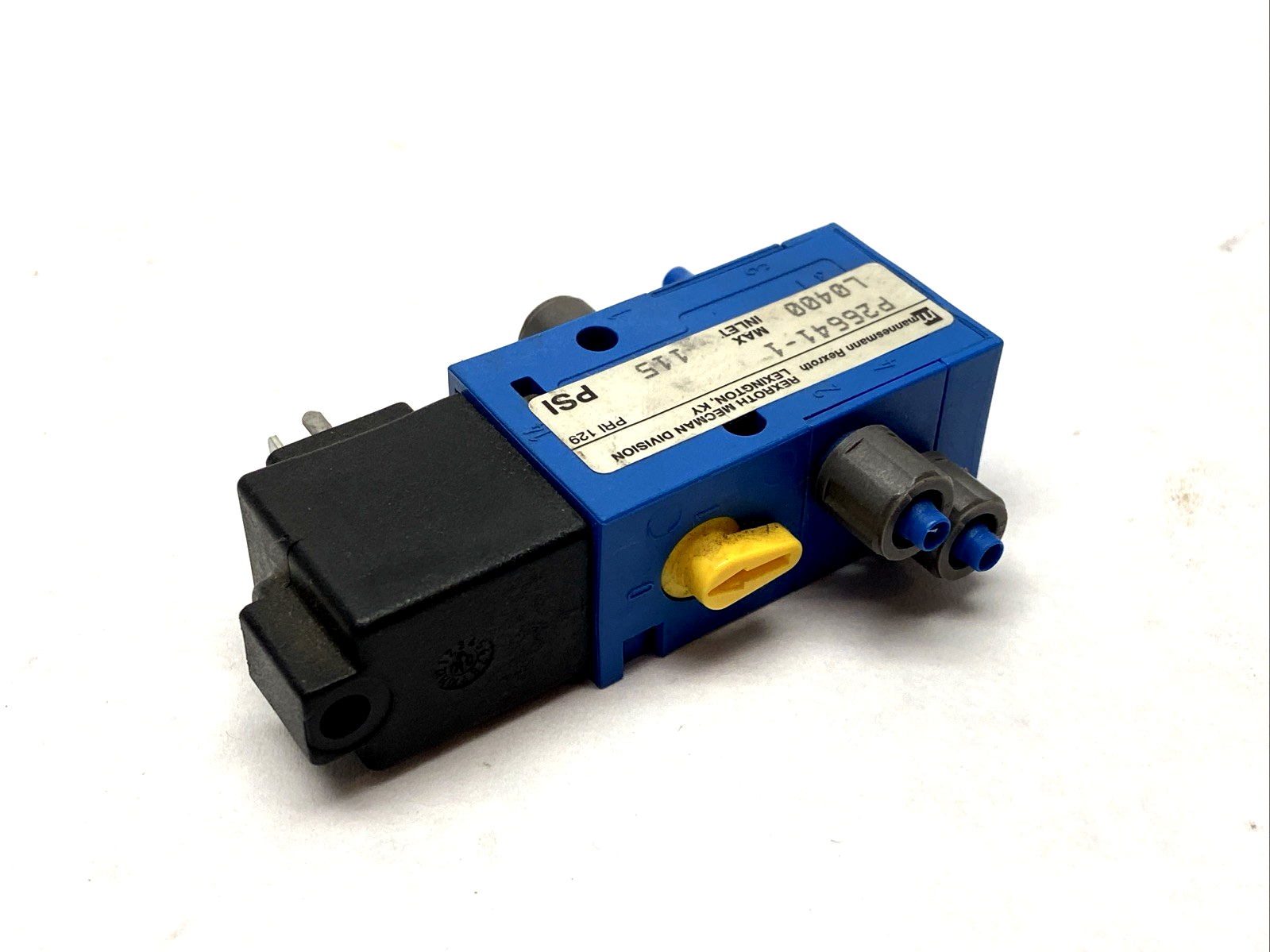 Mannesmann Rexroth P26641-1 Pneumatic Directional Control Valve - Maverick Industrial Sales