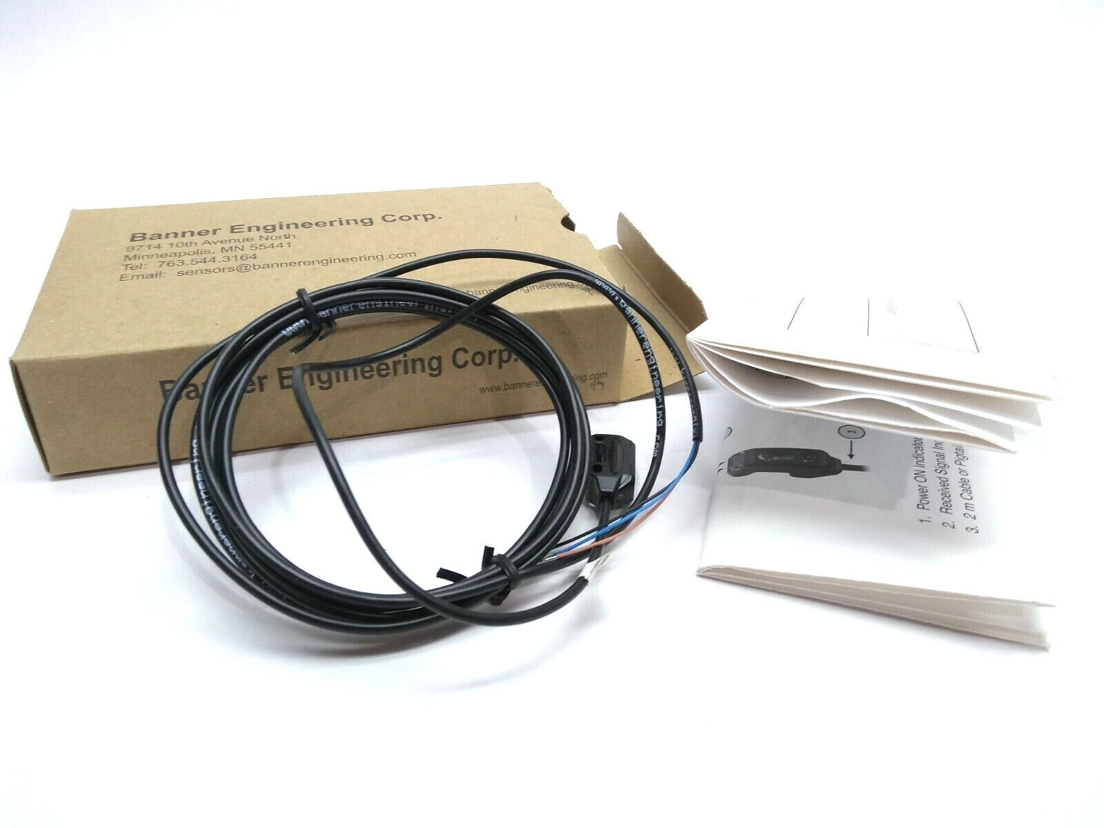 Banner Engineering VS1AP5CV10 Mini Self Contained Convergent Mode Sensor 56494 - Maverick Industrial Sales
