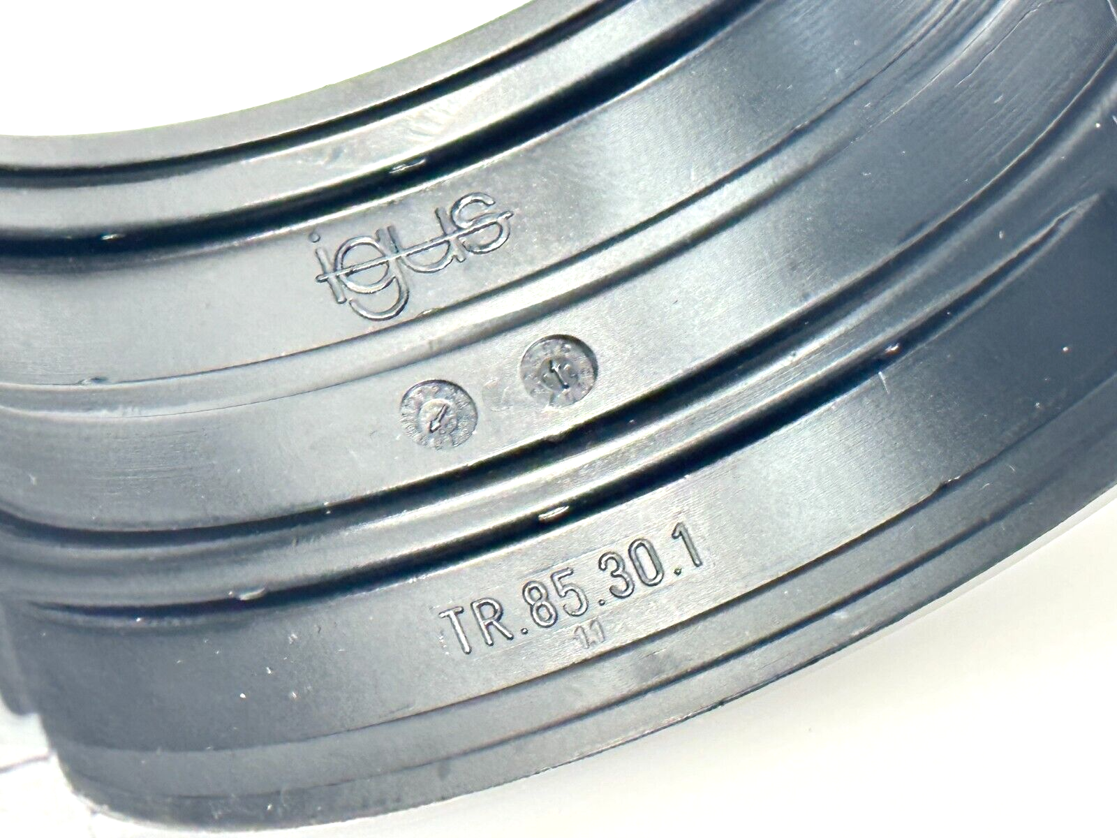 Igus TR.85.30.1 Wireway Coupling Ring 4-1/2" O.D 3-1/2" I.D 2-3/8" W - Maverick Industrial Sales