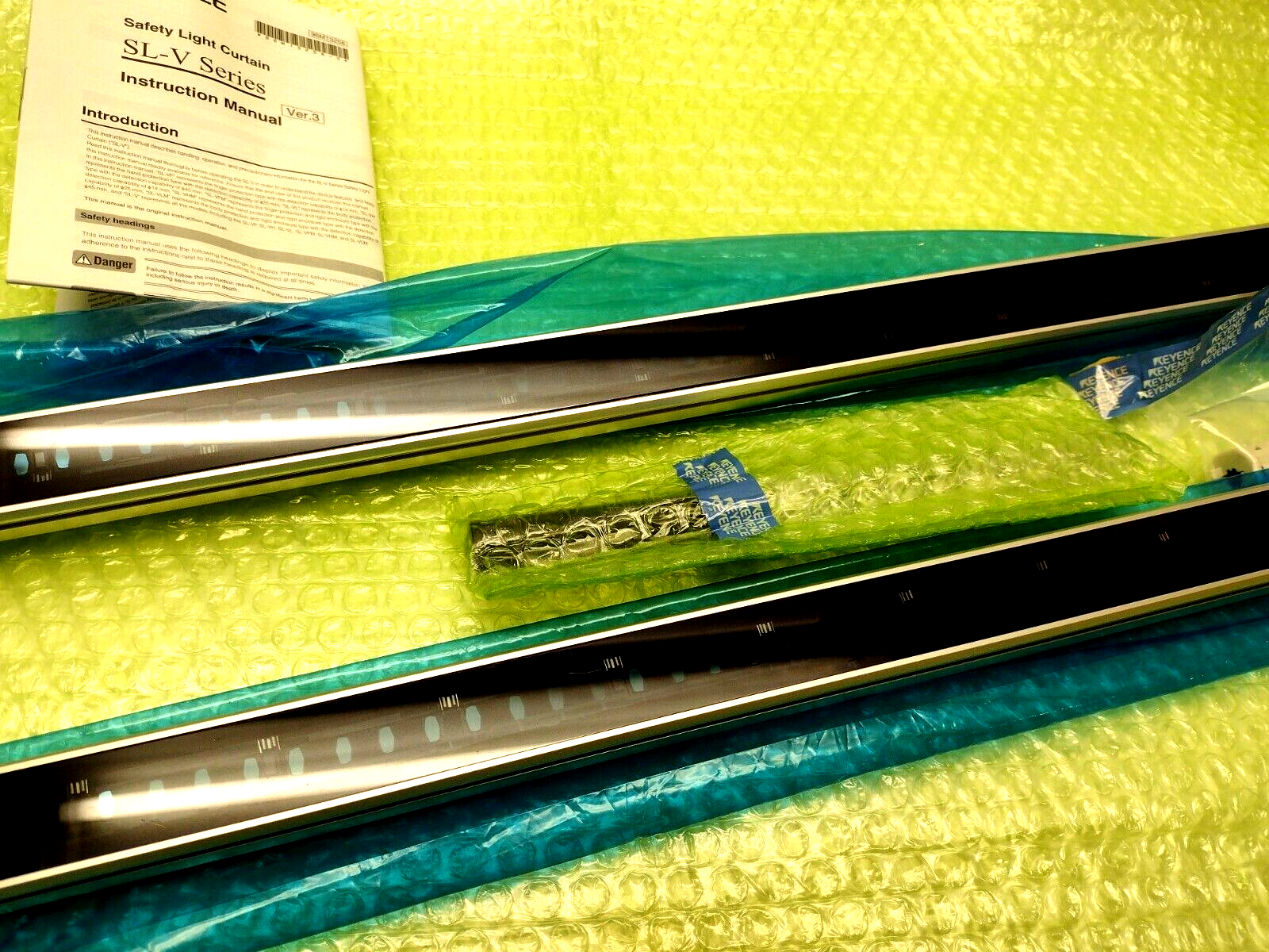 Keyence SL-V87F Ver 3 Safety Light Curtain Set - Maverick Industrial Sales