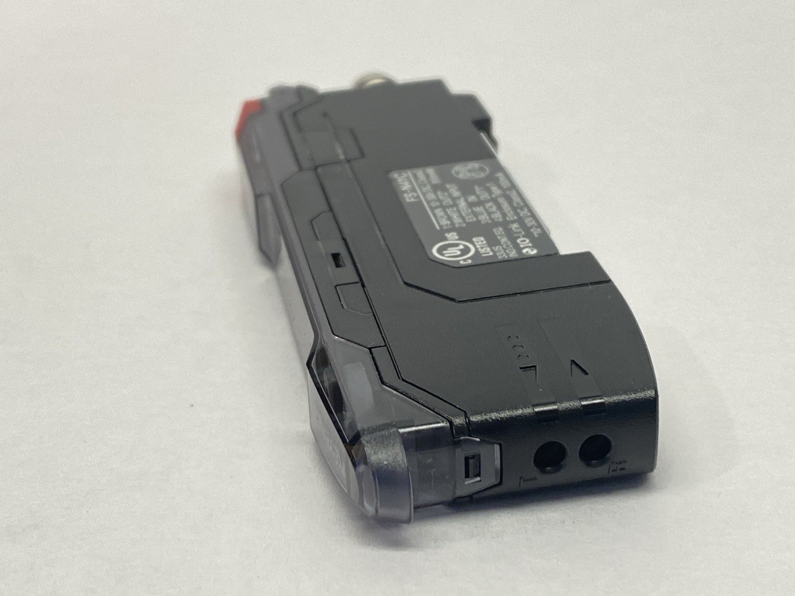 Keyence FS-N41C Digital Fiber Optic Sensor Main Unit M8 Connector Type - Maverick Industrial Sales