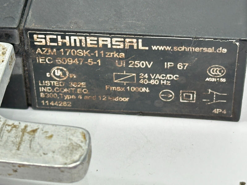 Schmersal AZM 170SK-11ZRKA Safety Switch 24V 1144262 w/ Key - Maverick Industrial Sales