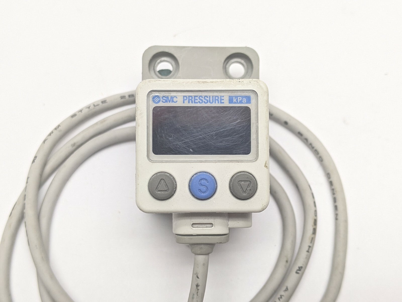 SMC ZSE40A-C4-T Digital Vacuum Switch LONG LEAD - Maverick Industrial Sales