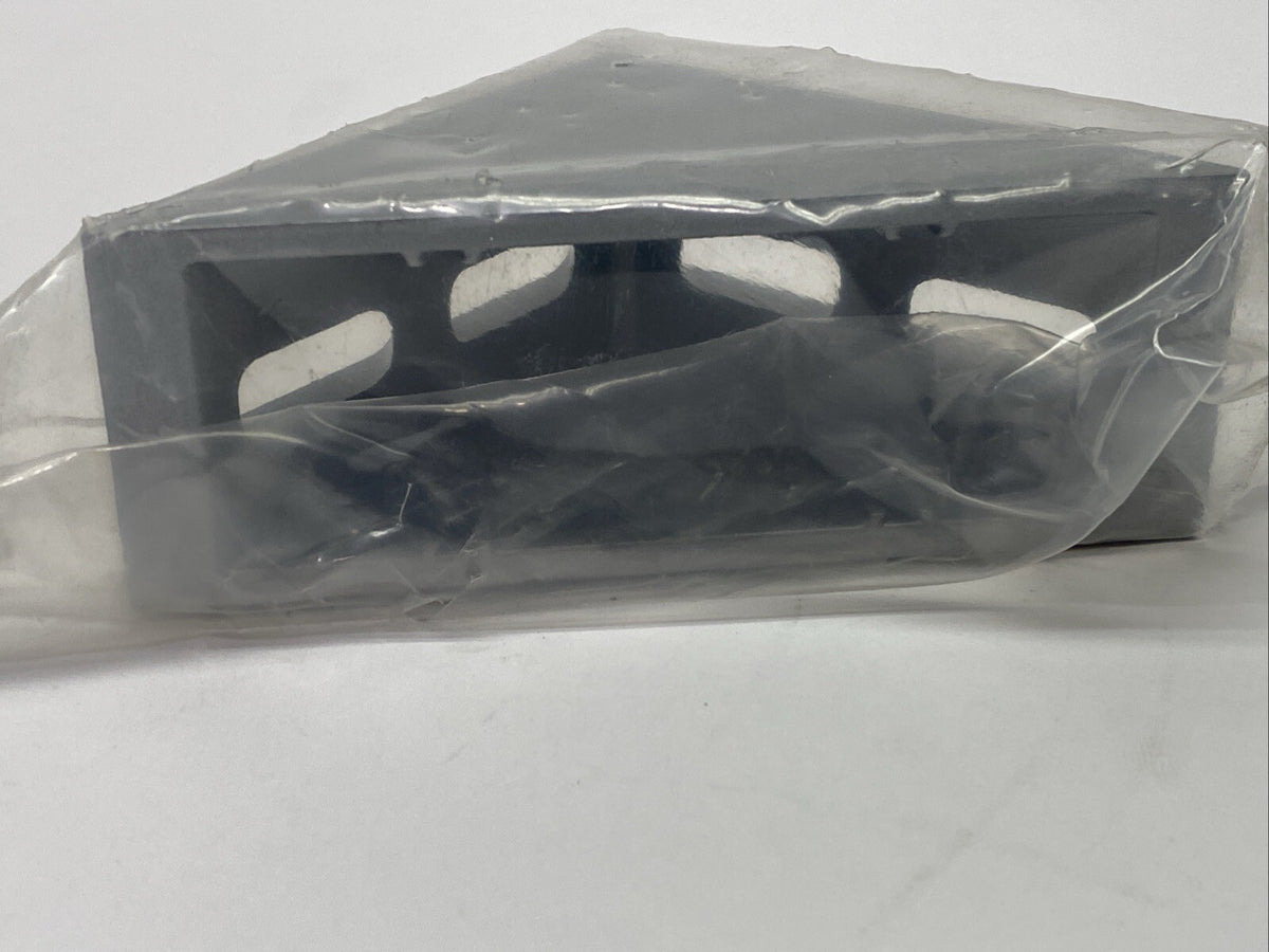 80/20 14099 15 40 Series 4 Hole Inside Corner Bracket with Dual Support - Maverick Industrial Sales