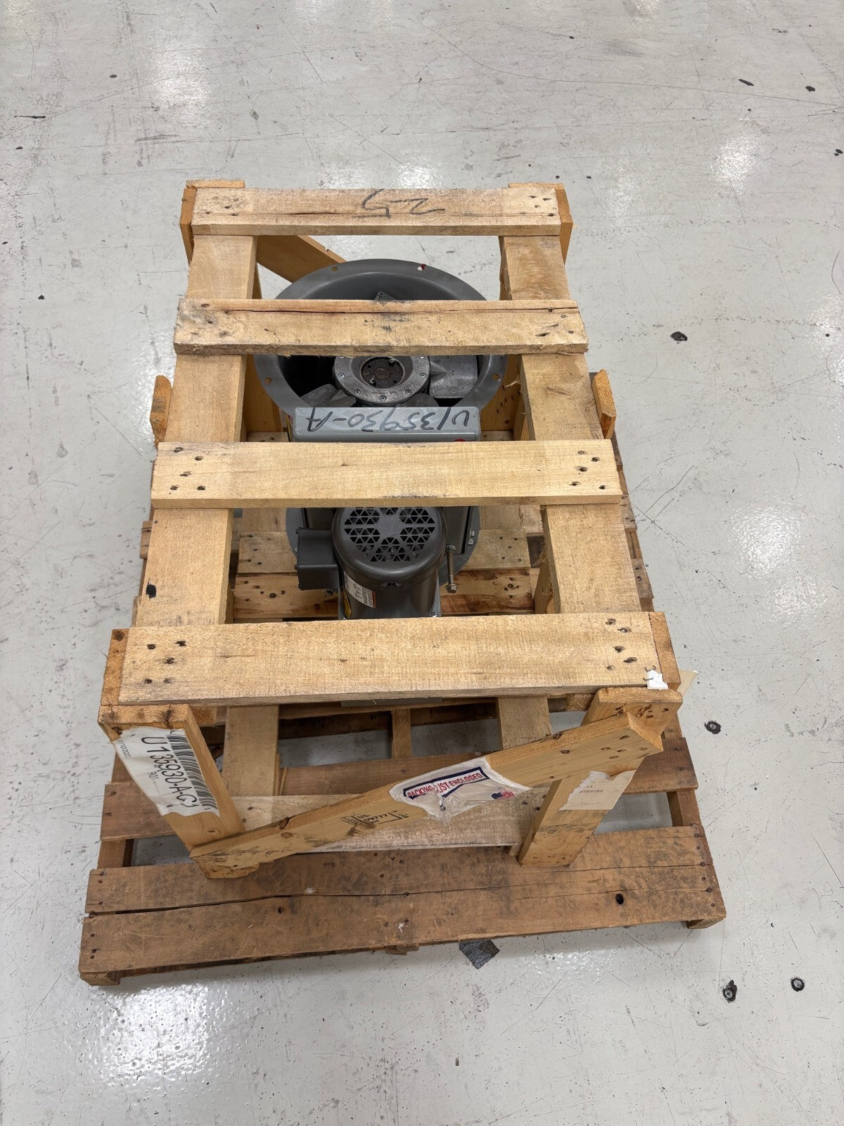 Aerovent 12B10525-BTABD-3016-X Tubeaxial Fan, 3/4 HP, 230/460V, Blower - Maverick Industrial Sales
